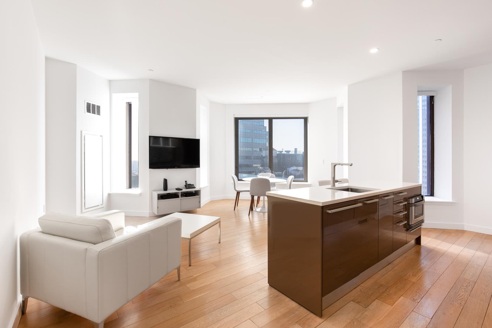 75 Wall Street 33-C, Financial District, Downtown, NYC - 2 Bedrooms  
2 Bathrooms  
4 Rooms - 