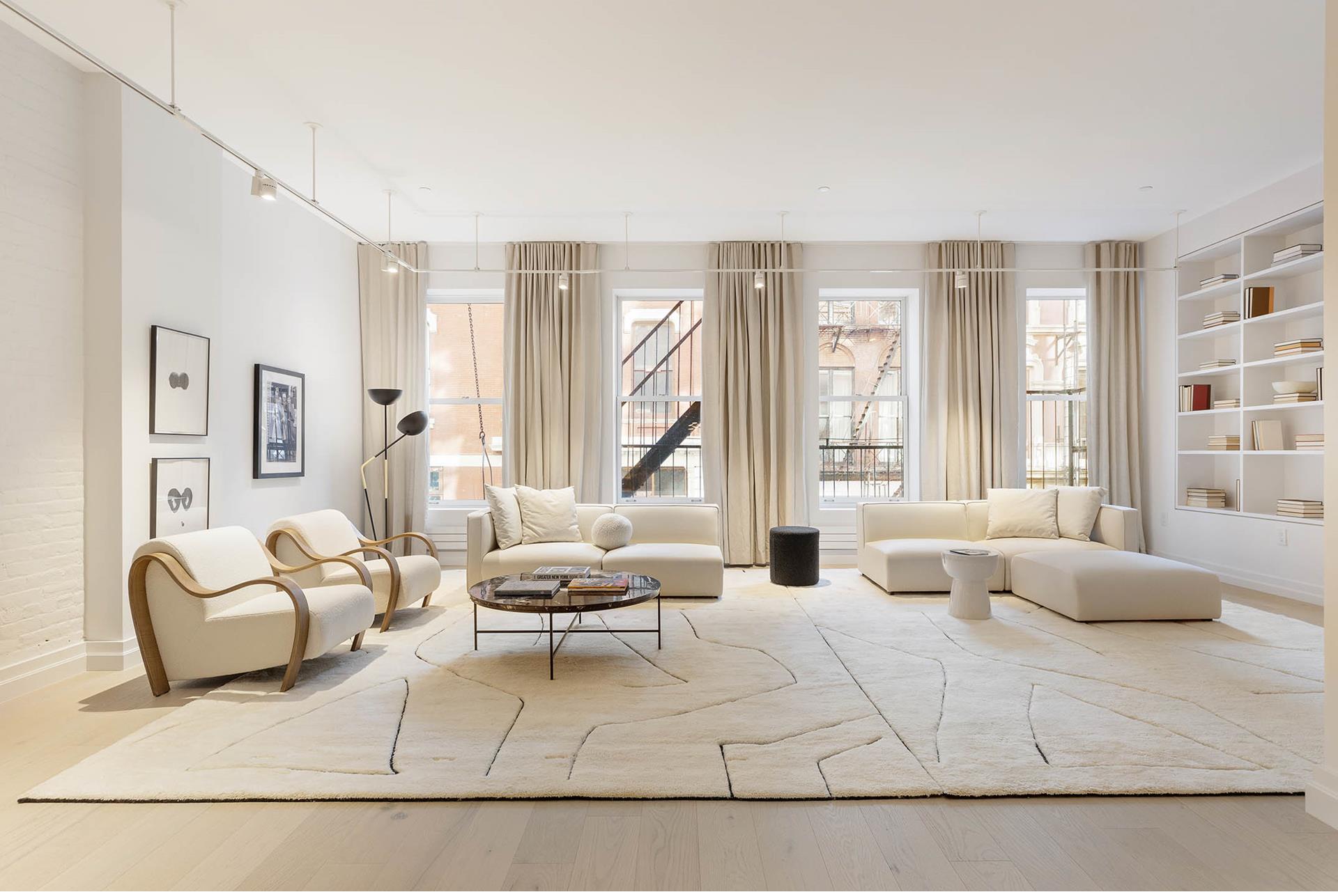 51 Greene Street Loft2, Soho, Downtown, NYC - 2 Bedrooms  
2 Bathrooms  
5 Rooms - 