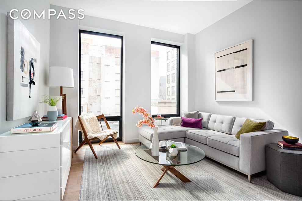 287 East Houston Street 3C, Lower East Side, Downtown, NYC - 1 Bedrooms  
1 Bathrooms  
3 Rooms - 