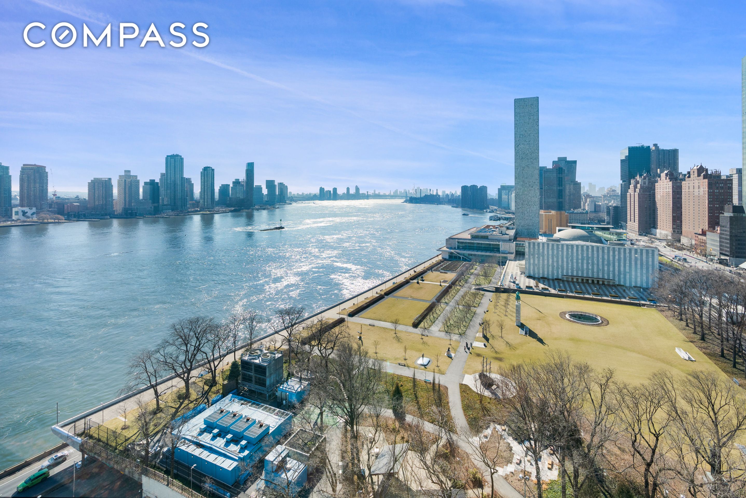 870 United Nations Plaza 19A, Midtown East, Midtown East, NYC - 2 Bedrooms  
2 Bathrooms  
5 Rooms - 