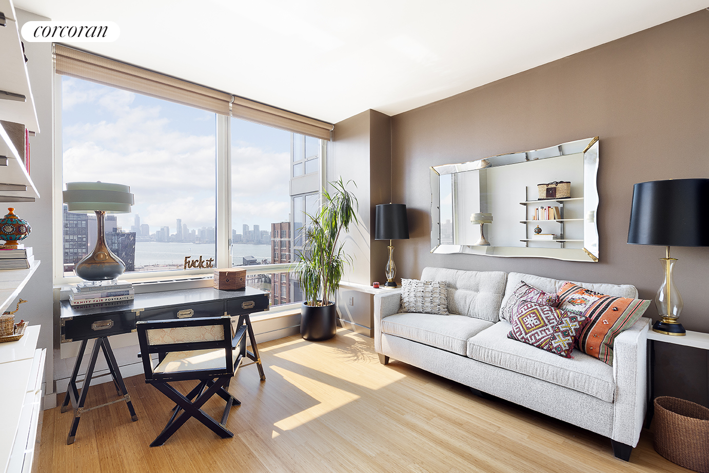 450 West 17th Street 1808, Chelsea, Downtown, NYC - 2 Bedrooms  
2 Bathrooms  
4 Rooms - 