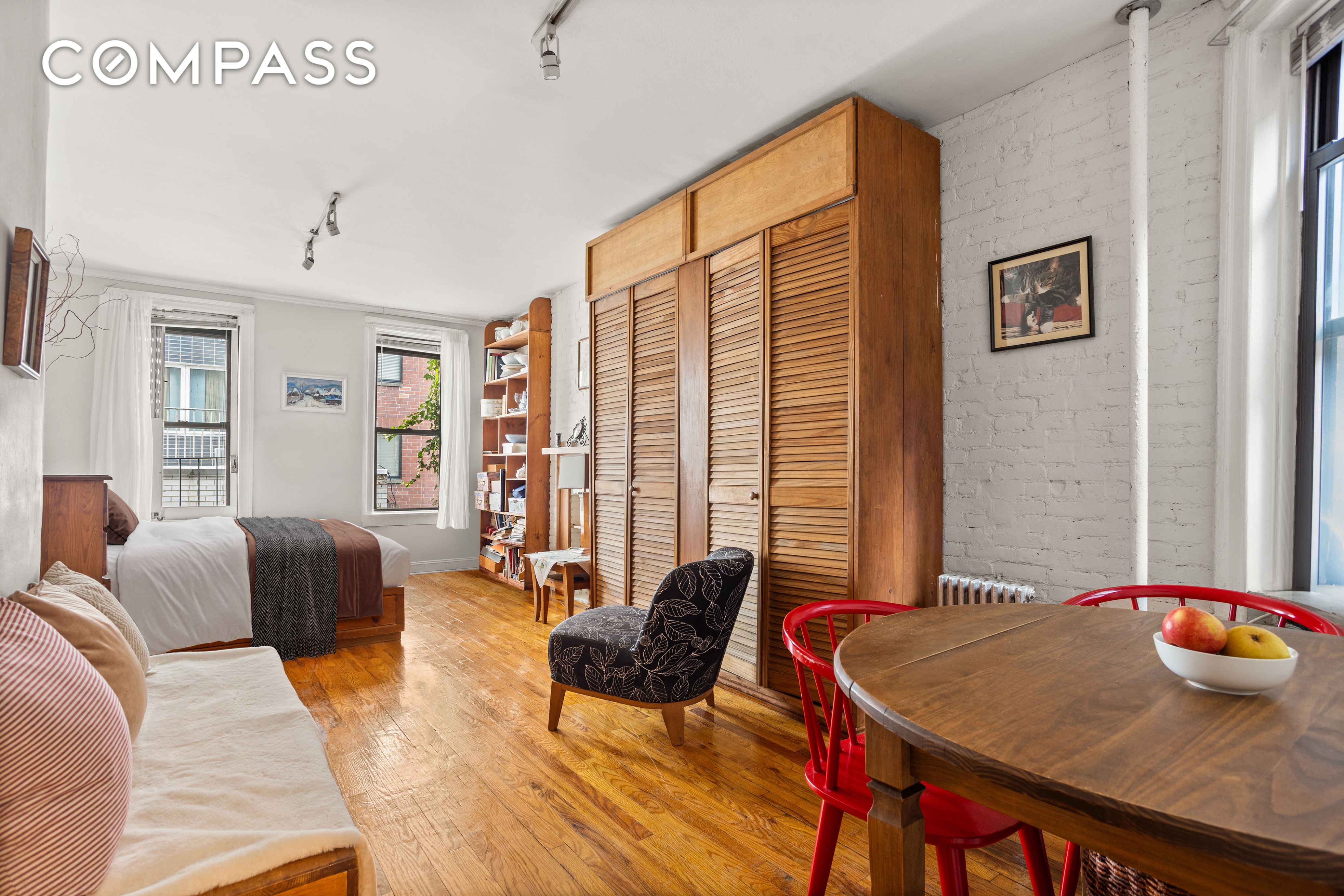 514 West 50th Street 2Rw, Hell S Kitchen, Midtown West, NYC - 1 Bathrooms  
2 Rooms - 