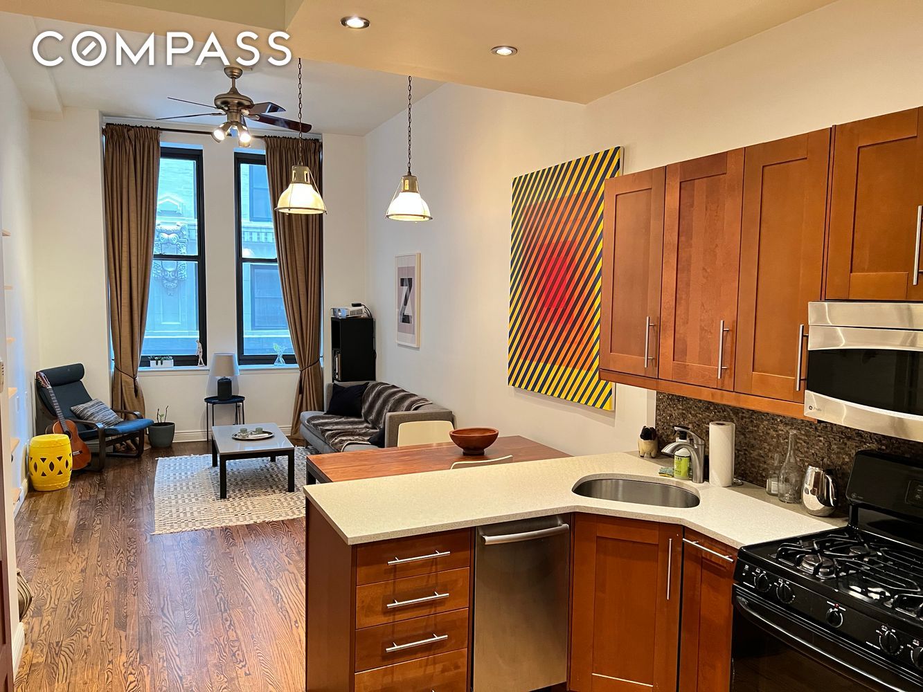 65 Nassau Street 3C, Financial District, Downtown, NYC - 2 Bedrooms  
1 Bathrooms  
4 Rooms - 