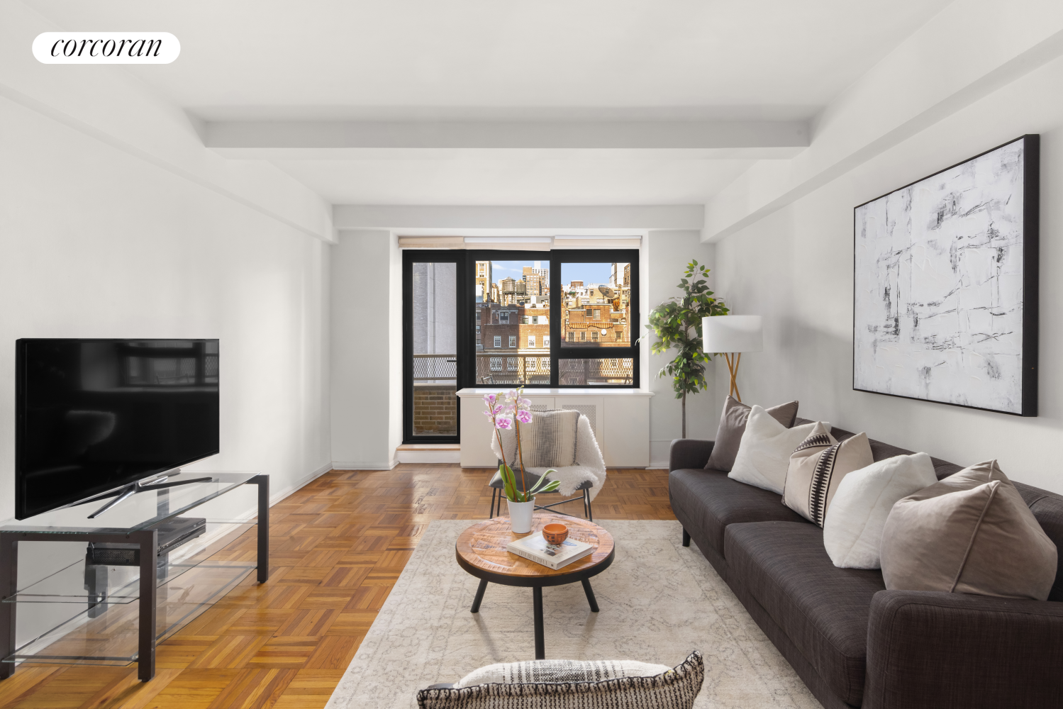 120 East 79th Street 9A, Lenox Hill, Upper East Side, NYC - 2 Bedrooms  
2 Bathrooms  
4 Rooms - 