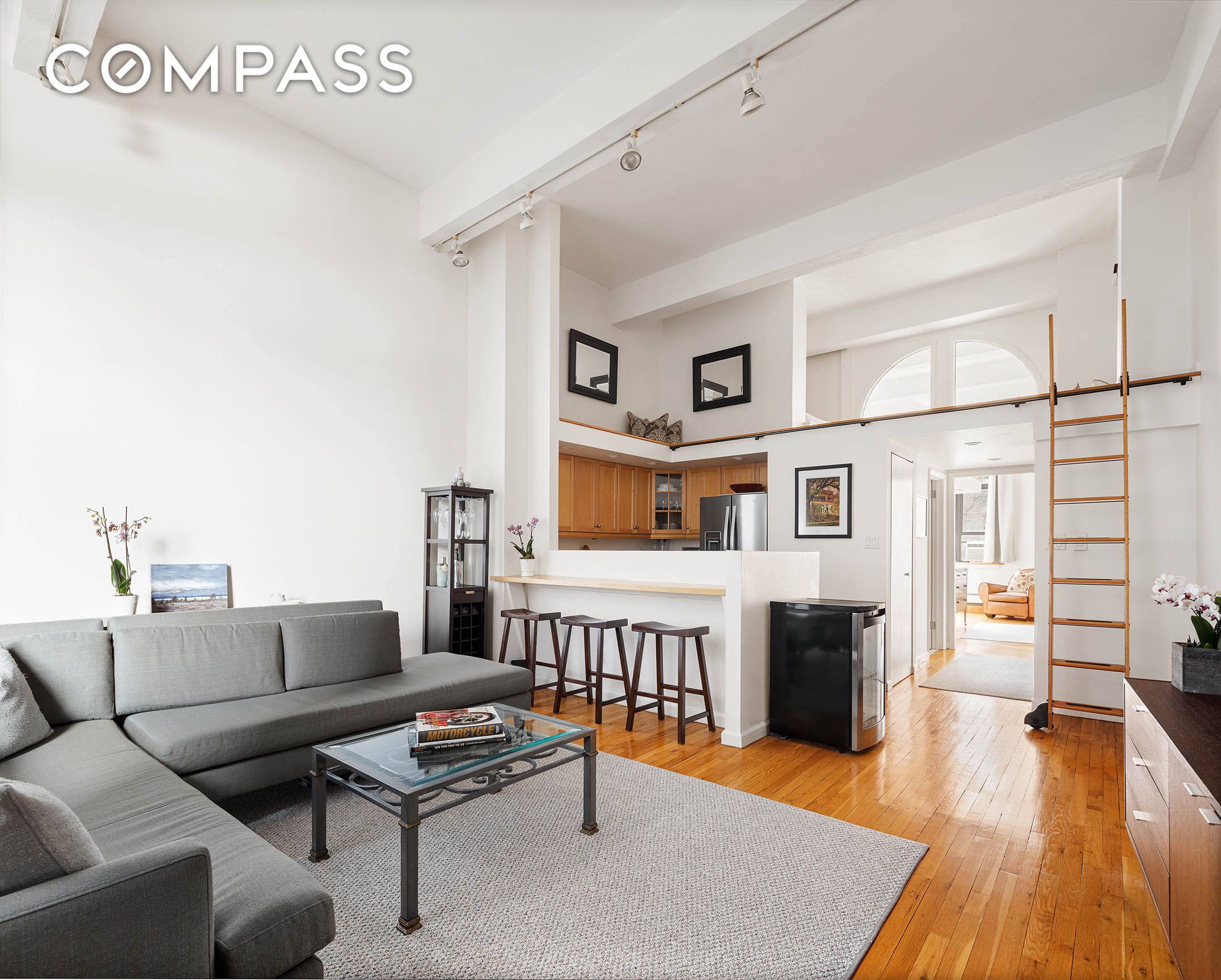 130 Barrow Street 201, West Village, Downtown, NYC - 1 Bedrooms  
1 Bathrooms  
3 Rooms - 