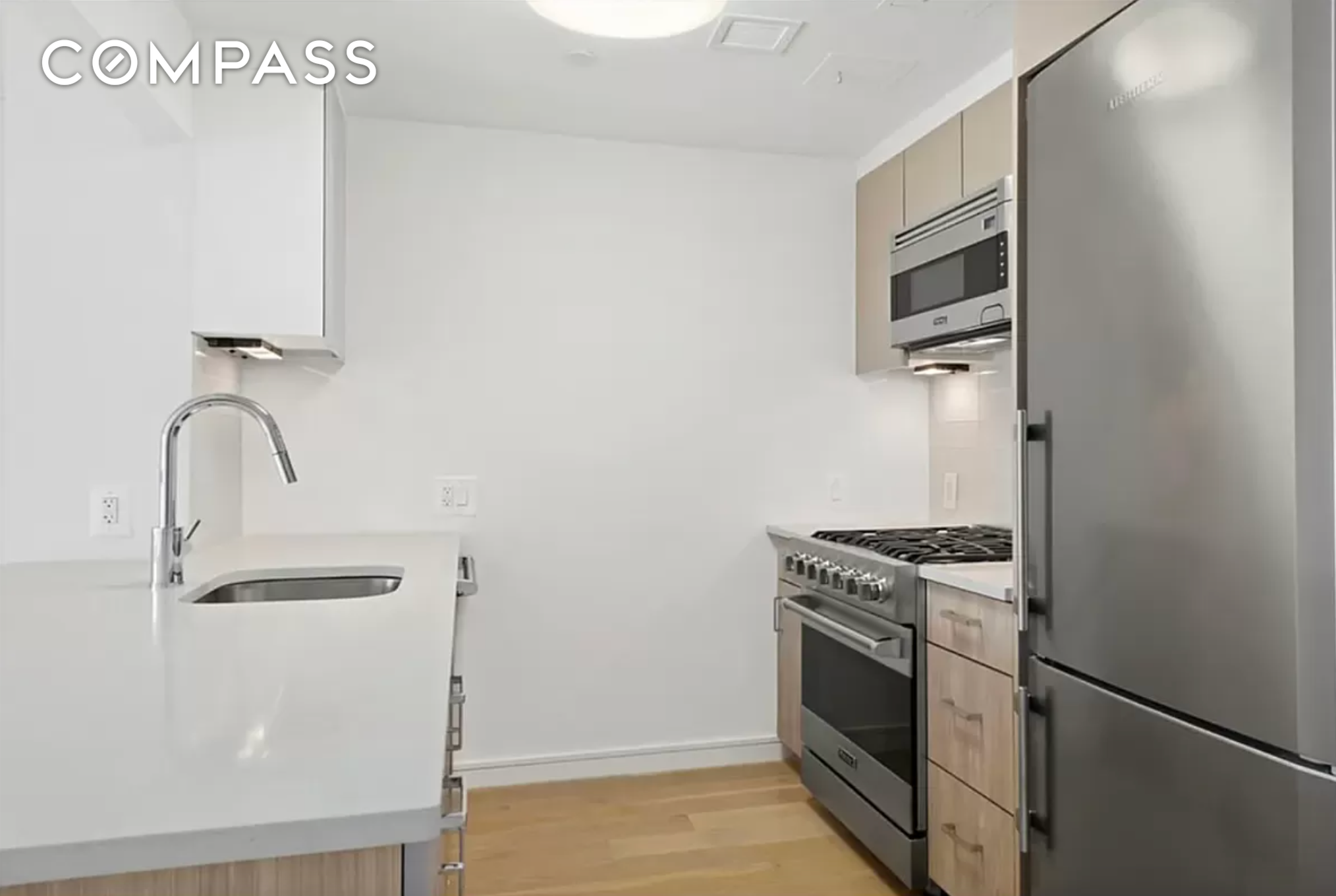 171 West 131st Street Ph4, Central Harlem, Upper Manhattan, NYC - 2 Bedrooms  
2 Bathrooms  
4 Rooms - 