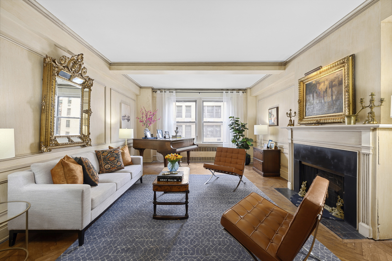 Photo 1 of 1070 Park Avenue 11D, Upper East Side, NYC, $2,225,000, Web #: 1061730824