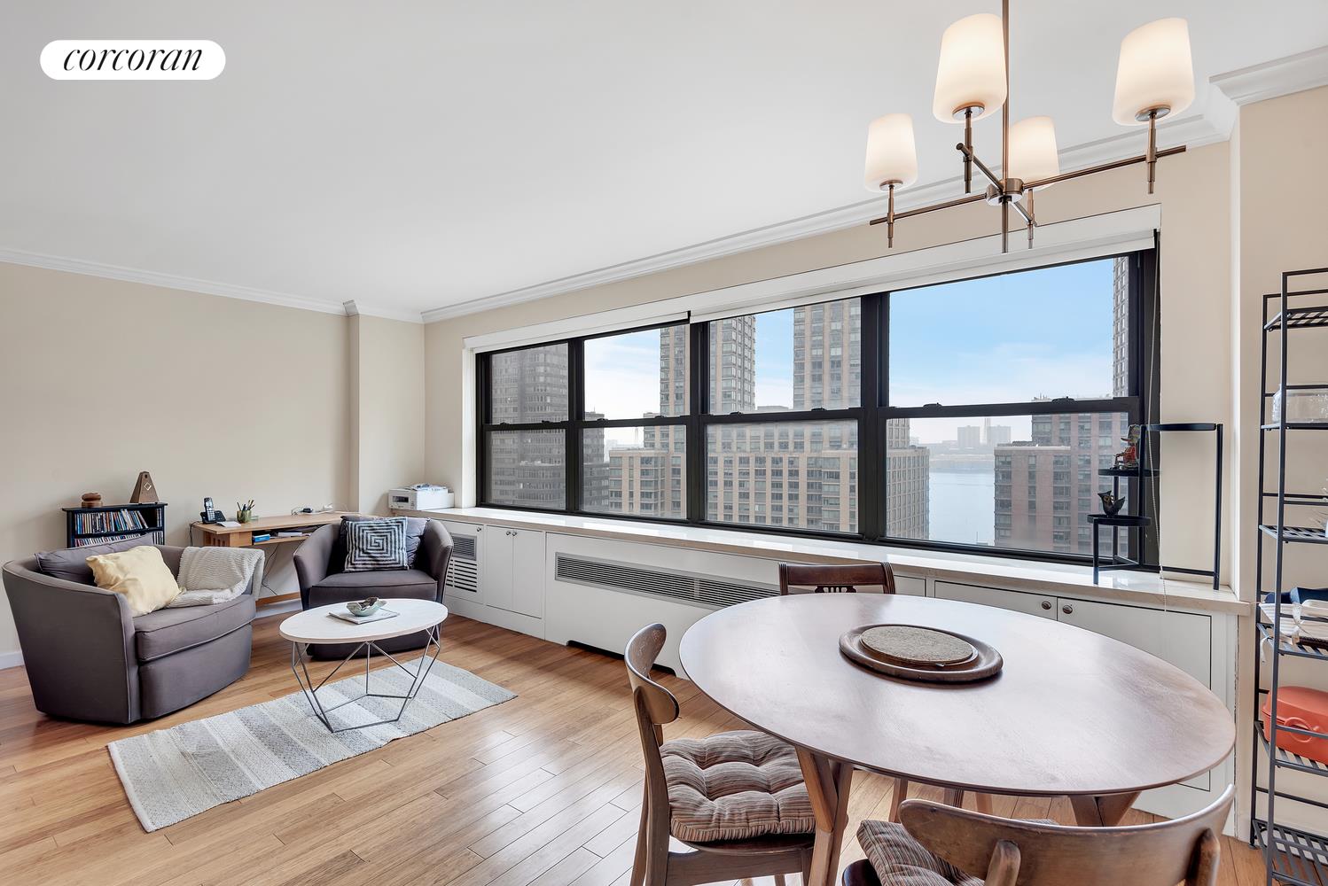 185 West End Avenue 16R, Lincoln Sq, Upper West Side, NYC - 1 Bedrooms  
1 Bathrooms  
3 Rooms - 