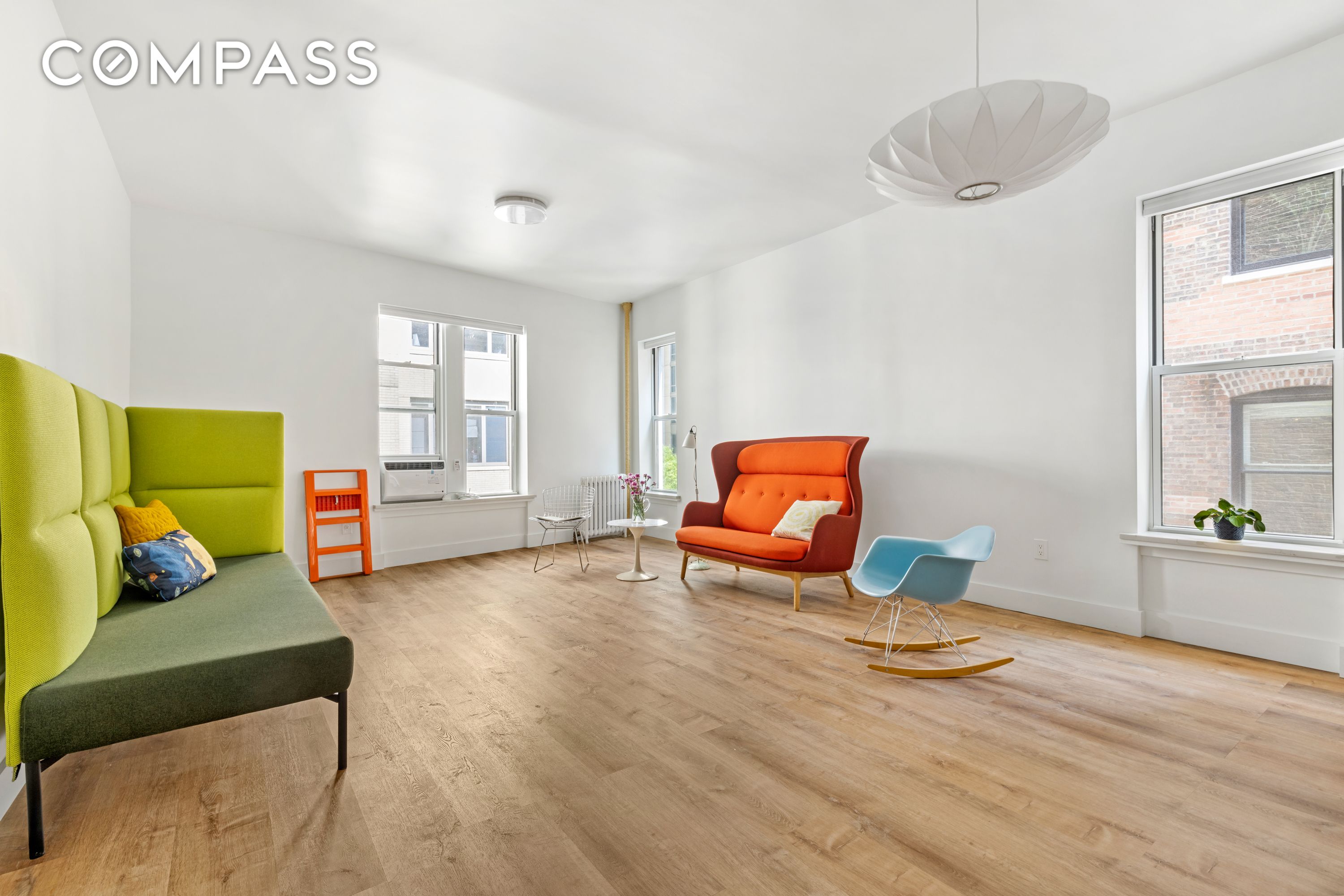 345 West 70th Street 5F, Upper West Side, Upper West Side, NYC - 2 Bedrooms  
1 Bathrooms  
4 Rooms - 