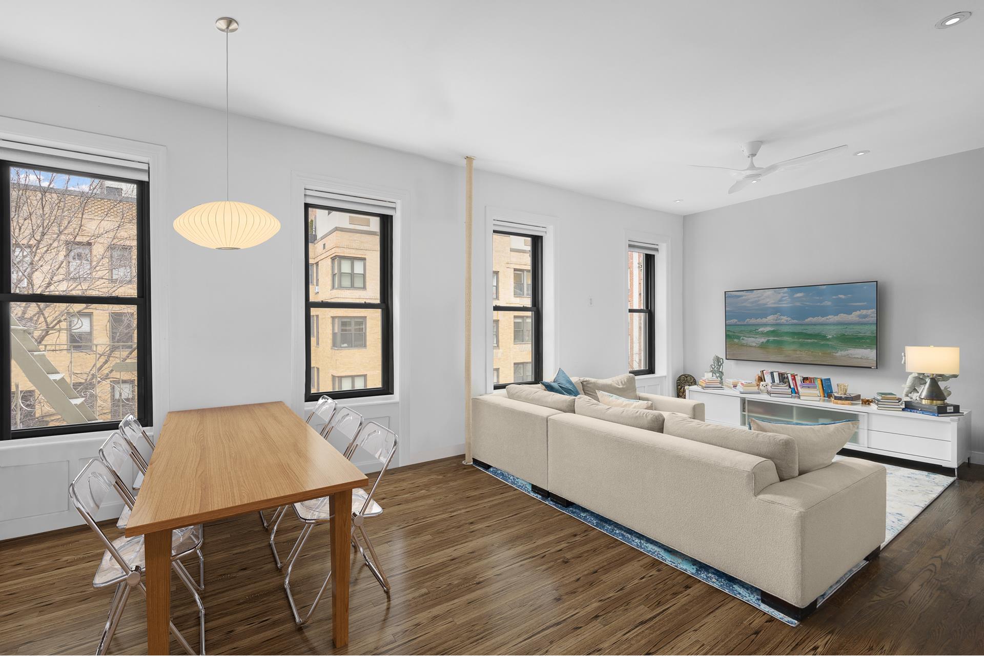 254 West 25th Street 5A, Chelsea, Downtown, NYC - 2 Bedrooms  
1 Bathrooms  
5 Rooms - 