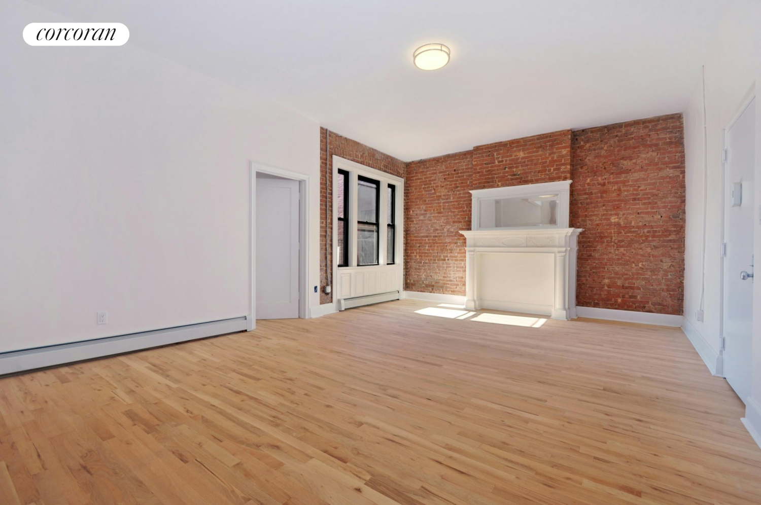 672 St Marks Avenue 3R, Crown Heights, Brooklyn, New York - 3 Bedrooms  
2 Bathrooms  
4 Rooms - 