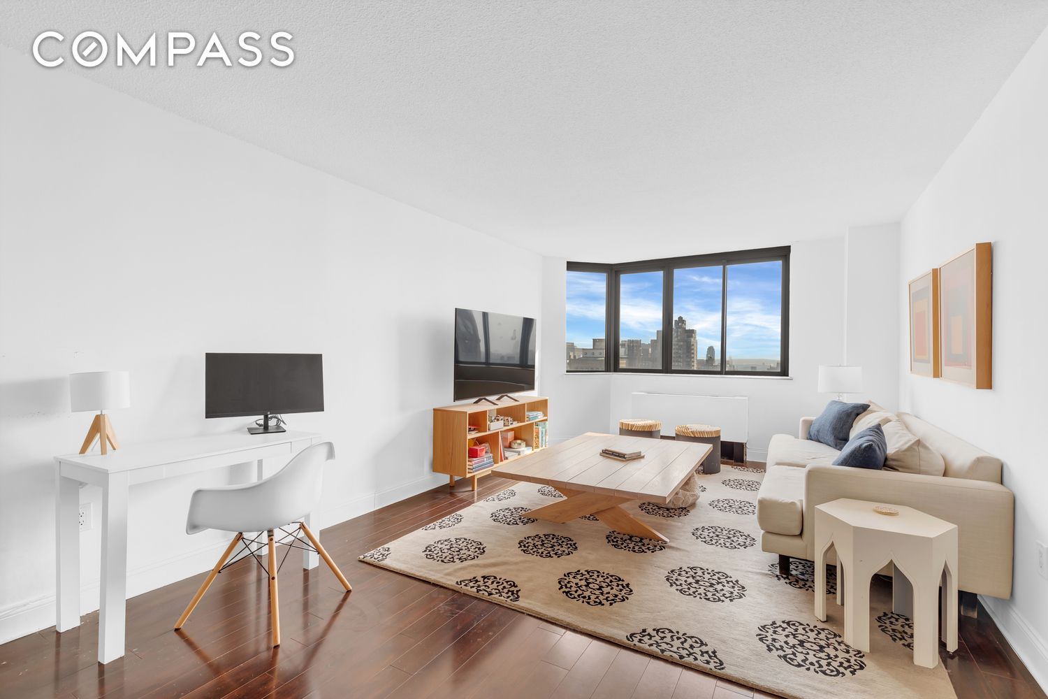 280 Park Avenue 24B, Flatiron, Downtown, NYC - 2 Bedrooms  
2 Bathrooms  
5 Rooms - 