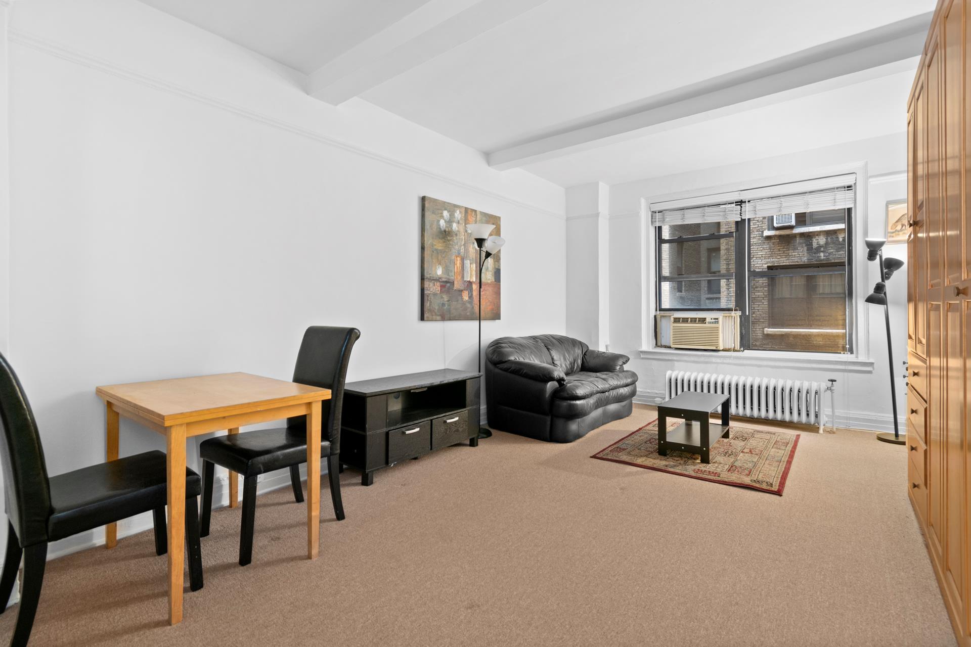 235 West 102nd Street 5U, Upper West Side, Upper West Side, NYC - 1 Bathrooms  
2 Rooms - 