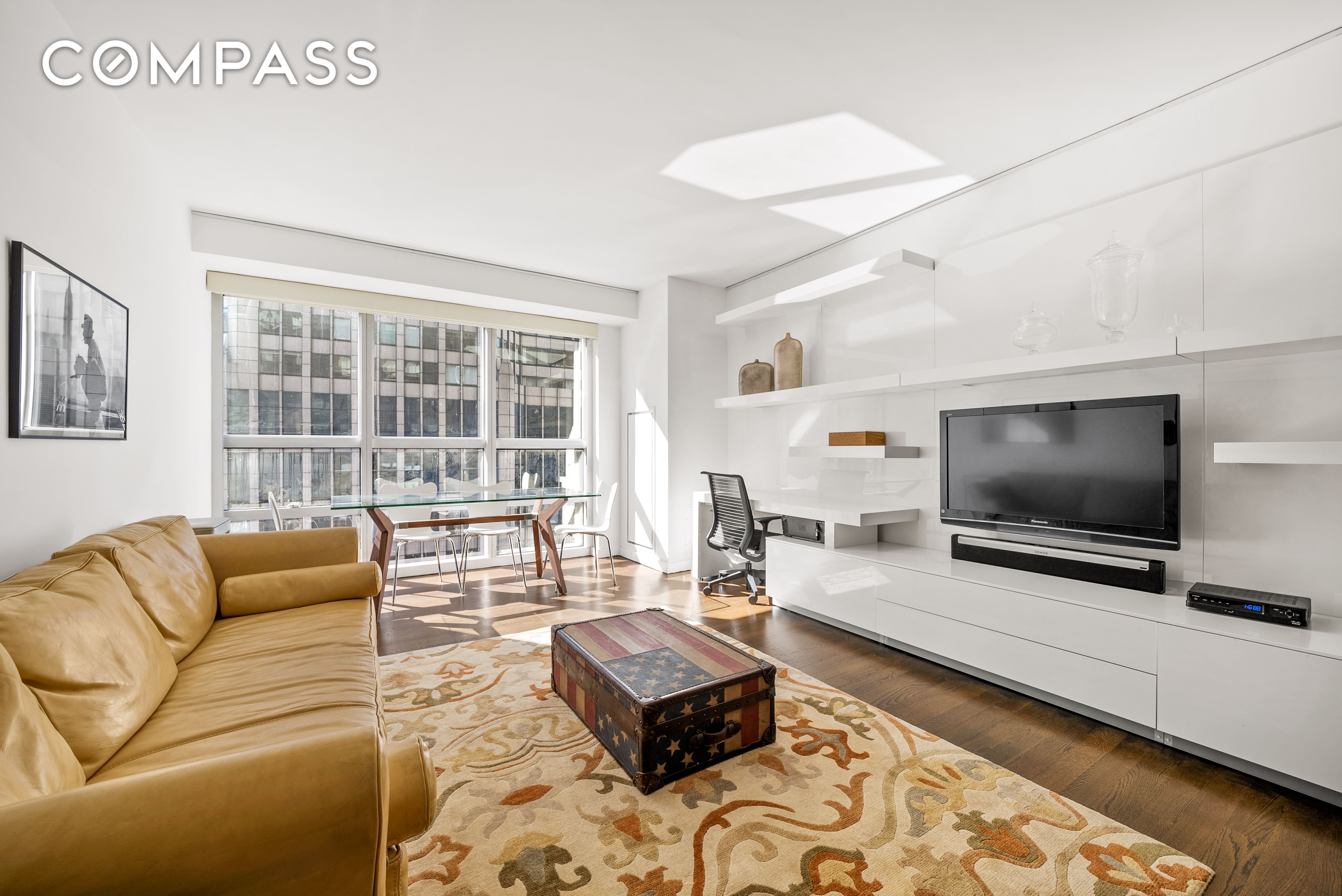 146 West 57th Street 37E, Theater District, Midtown West, NYC - 1 Bedrooms  
1.5 Bathrooms  
3 Rooms - 