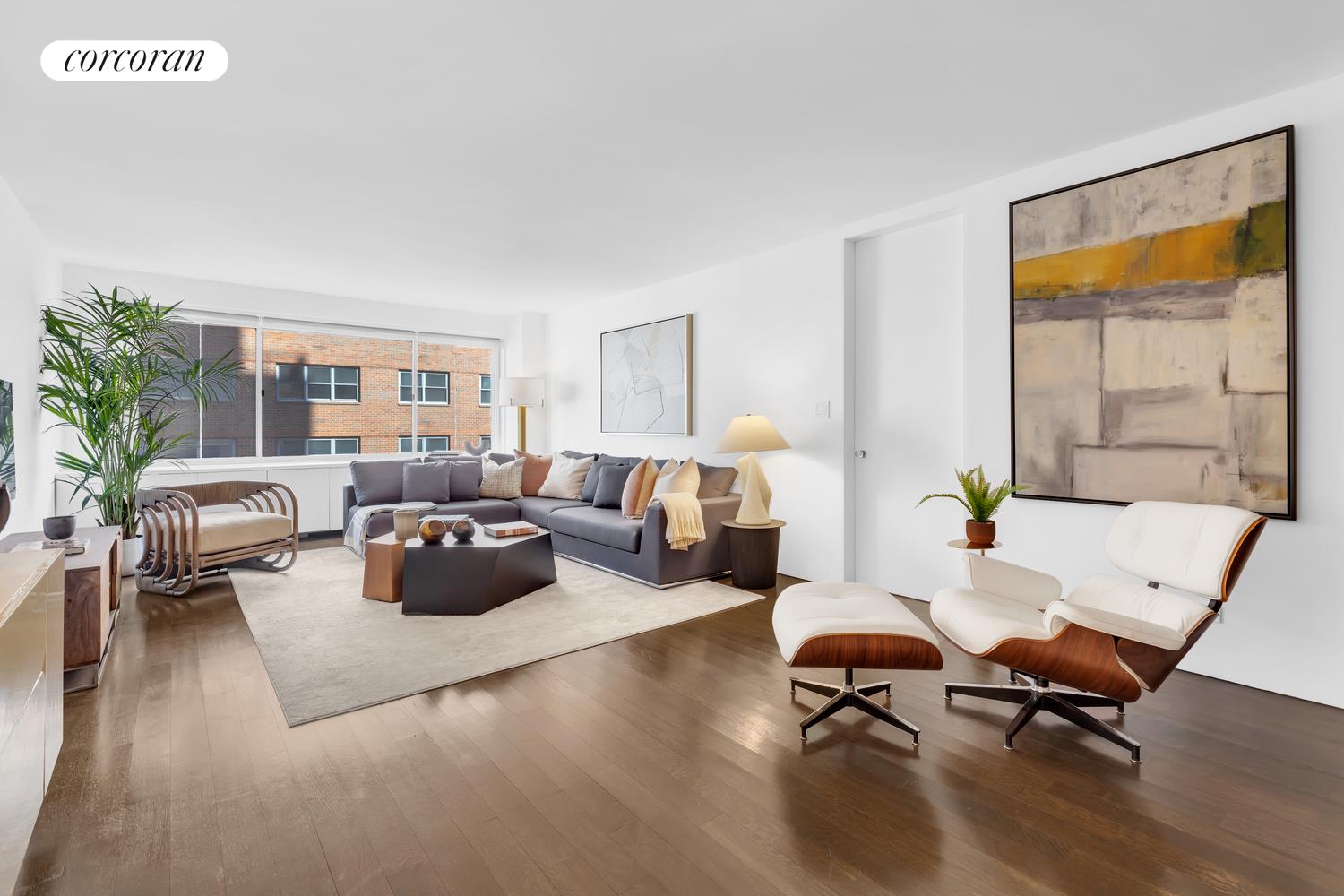 30 East 65th Street 8Ab, Lenox Hill, Upper East Side, NYC - 3 Bedrooms  
3.5 Bathrooms  
7 Rooms - 