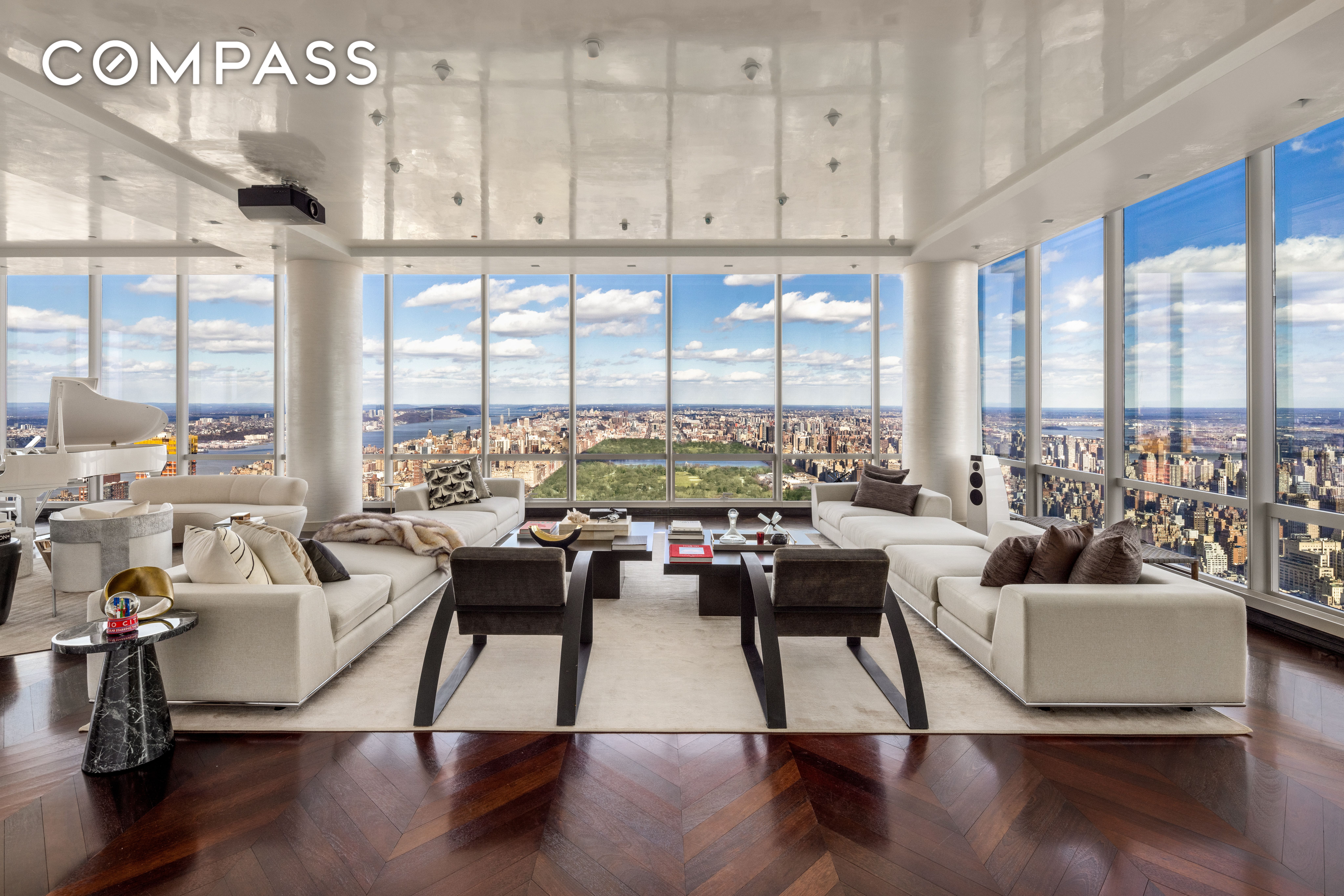 157 West 57th Street 86, Midtown Central, Midtown East, NYC - 4 Bedrooms  
5.5 Bathrooms  
7 Rooms - 