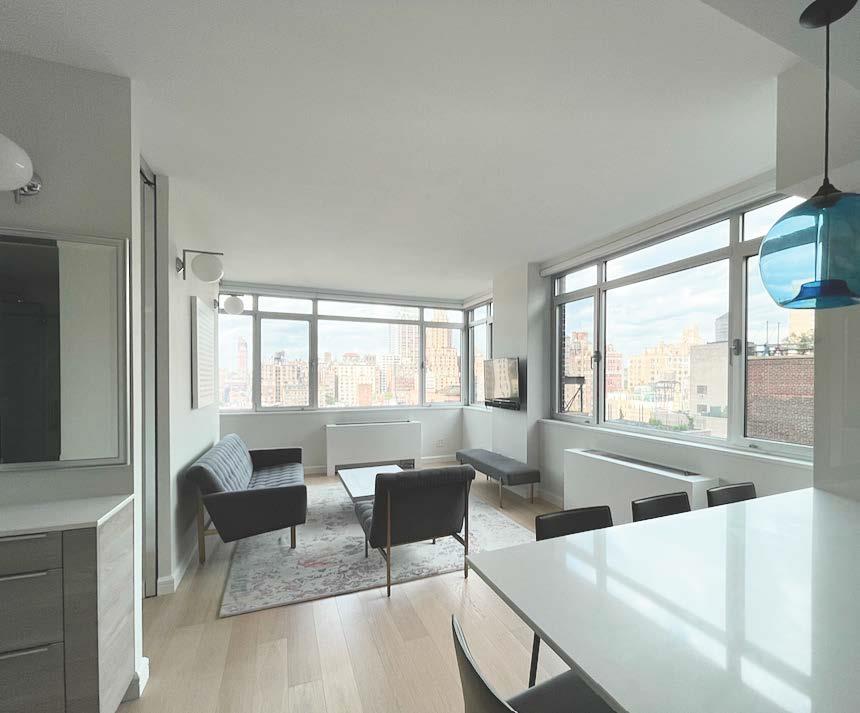 45 West 67th Street 14-B, Lincoln Square, Upper West Side, NYC - 1 Bedrooms  
1 Bathrooms  
3 Rooms - 