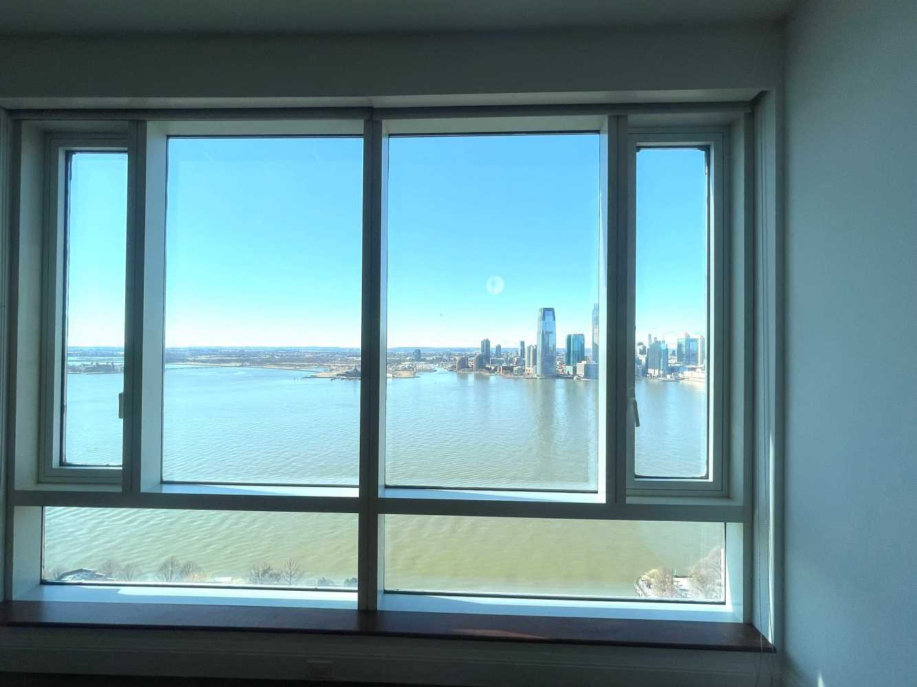 70 Little West Street 31C, Battery Park City, Downtown, NYC - 2 Bedrooms  
2 Bathrooms  
4 Rooms - 