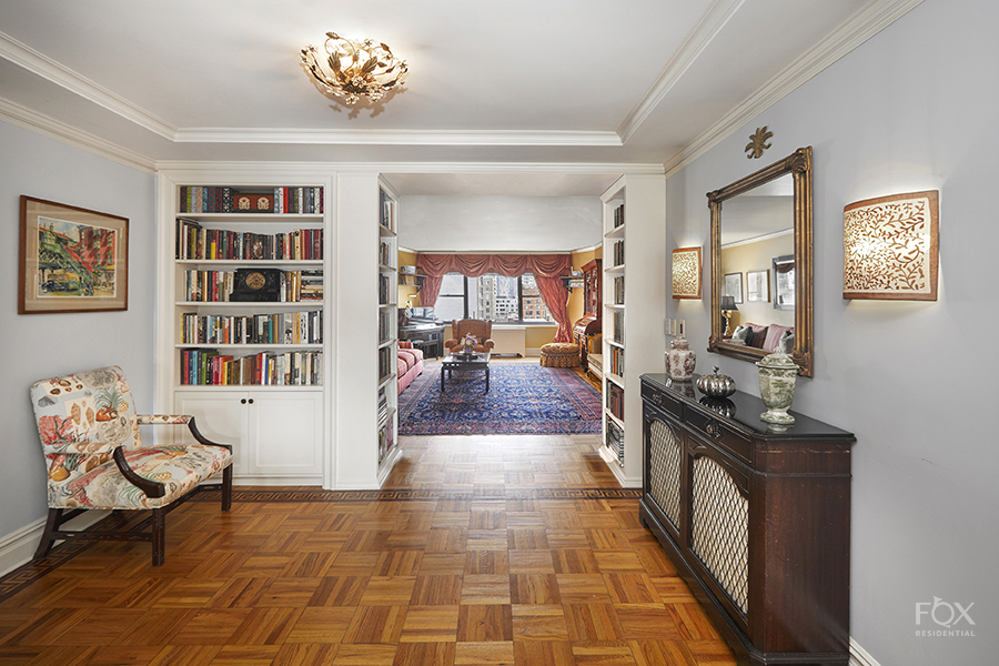 60 East End Avenue 9C, Yorkville, Upper East Side, NYC - 4 Bedrooms  
5.5 Bathrooms  
8 Rooms - 