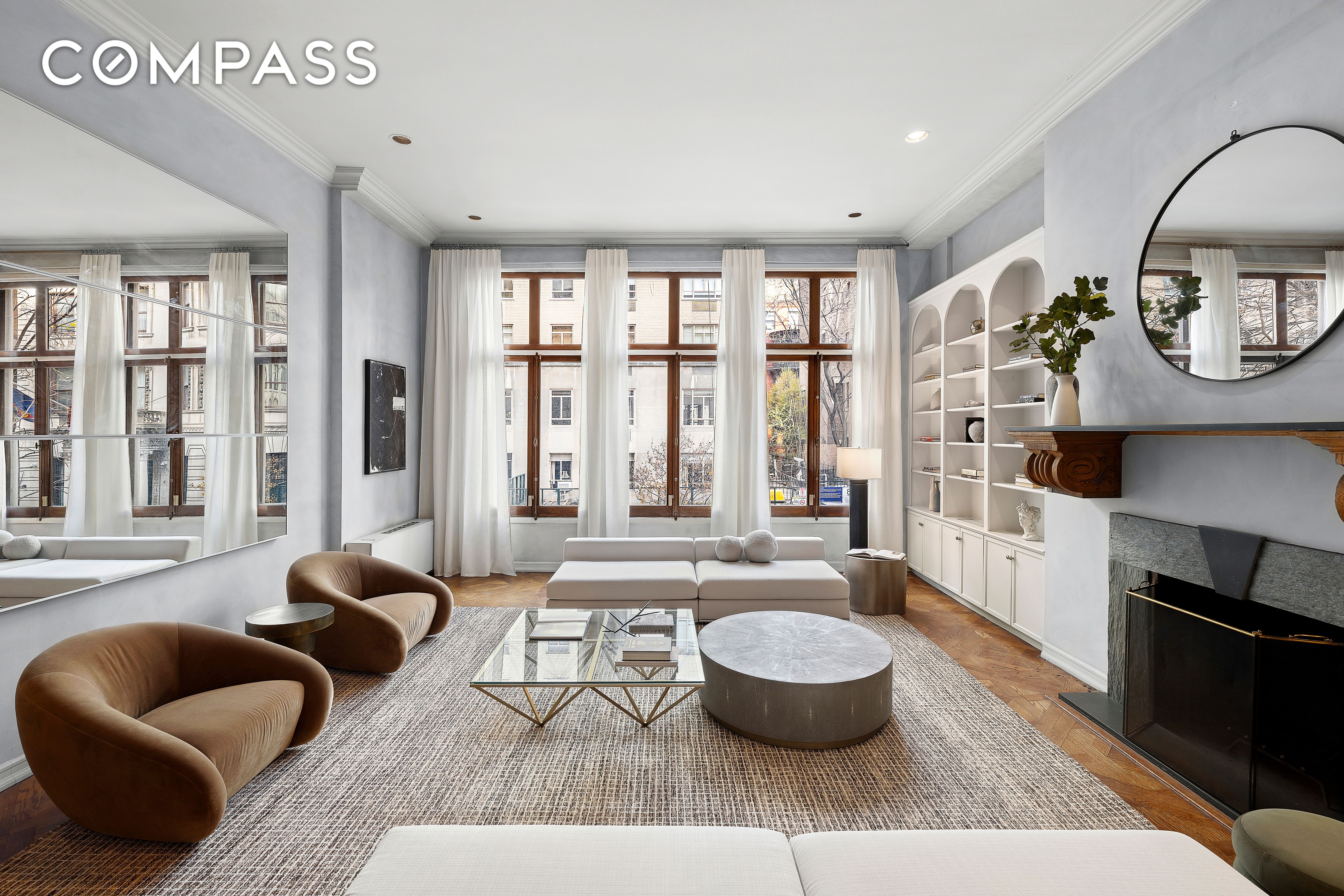 6 East 68th Street 2, Lenox Hill, Upper East Side, NYC - 2 Bedrooms  
2.5 Bathrooms  
5 Rooms - 