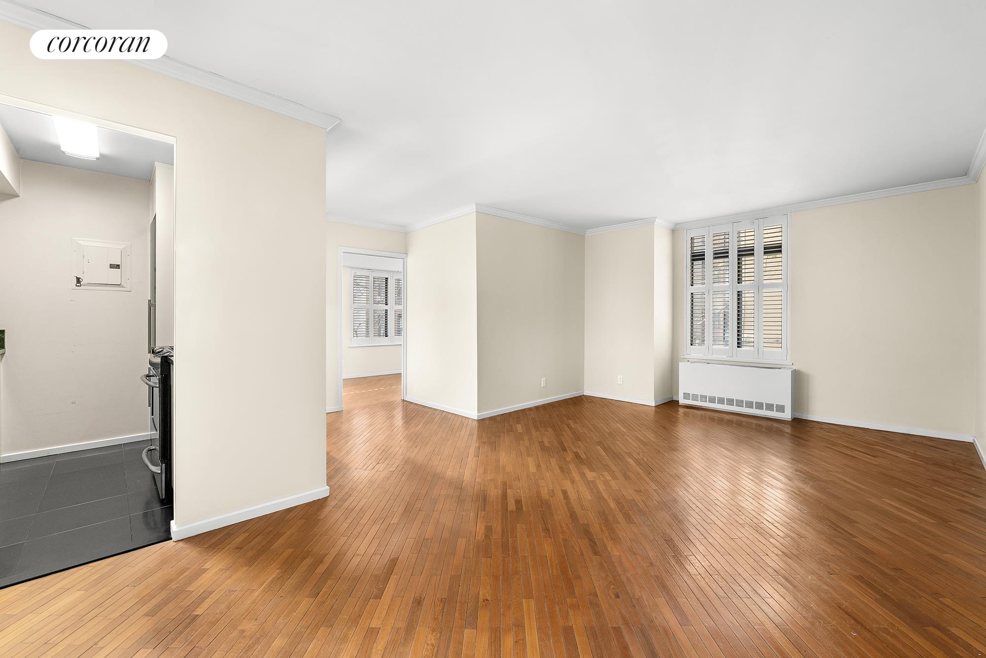 400 East 70th Street 207, Lenox Hill, Upper East Side, NYC - 1 Bedrooms  
1 Bathrooms  
3 Rooms - 