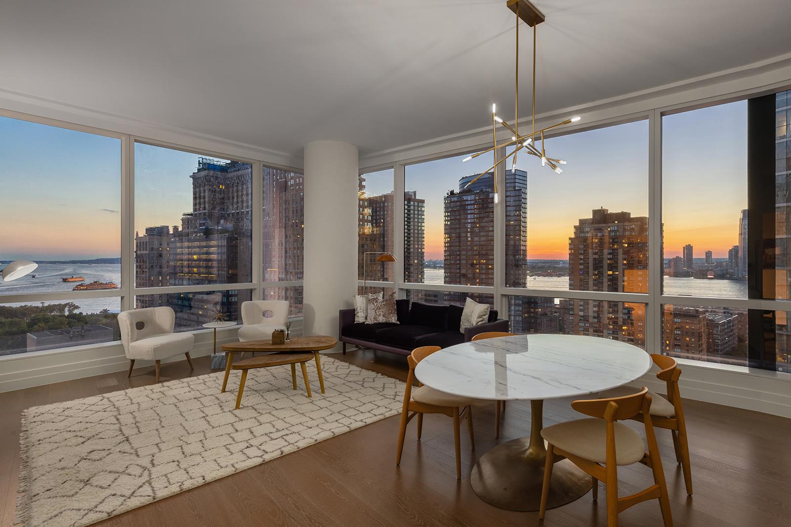 77 Greenwich Street 28-A, Financial District, Downtown, NYC - 3 Bedrooms  
3.5 Bathrooms  
6 Rooms - 