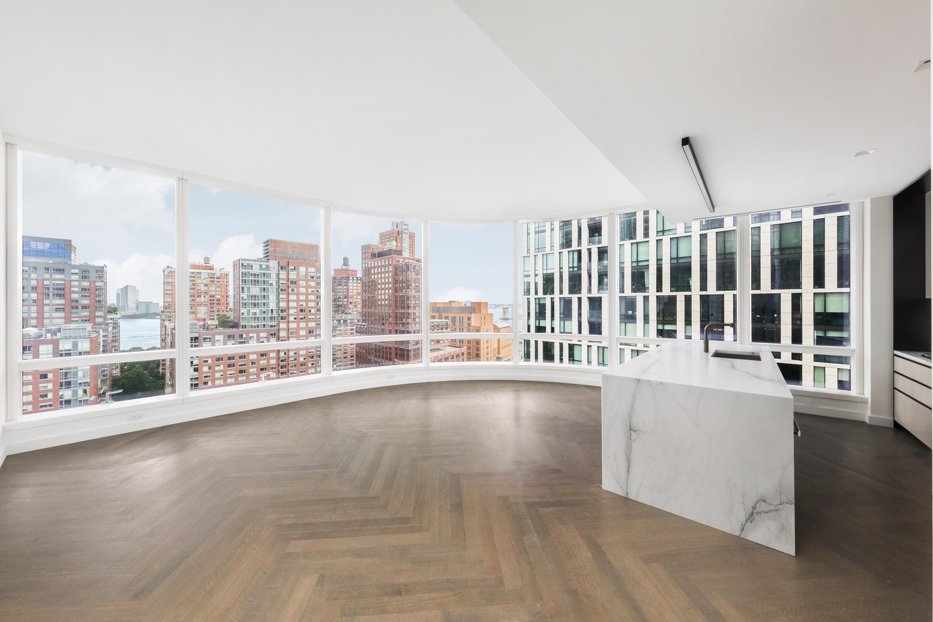 111 Murray Street 16W, Tribeca, Downtown, NYC - 4 Bedrooms  
4.5 Bathrooms  
7 Rooms - 
