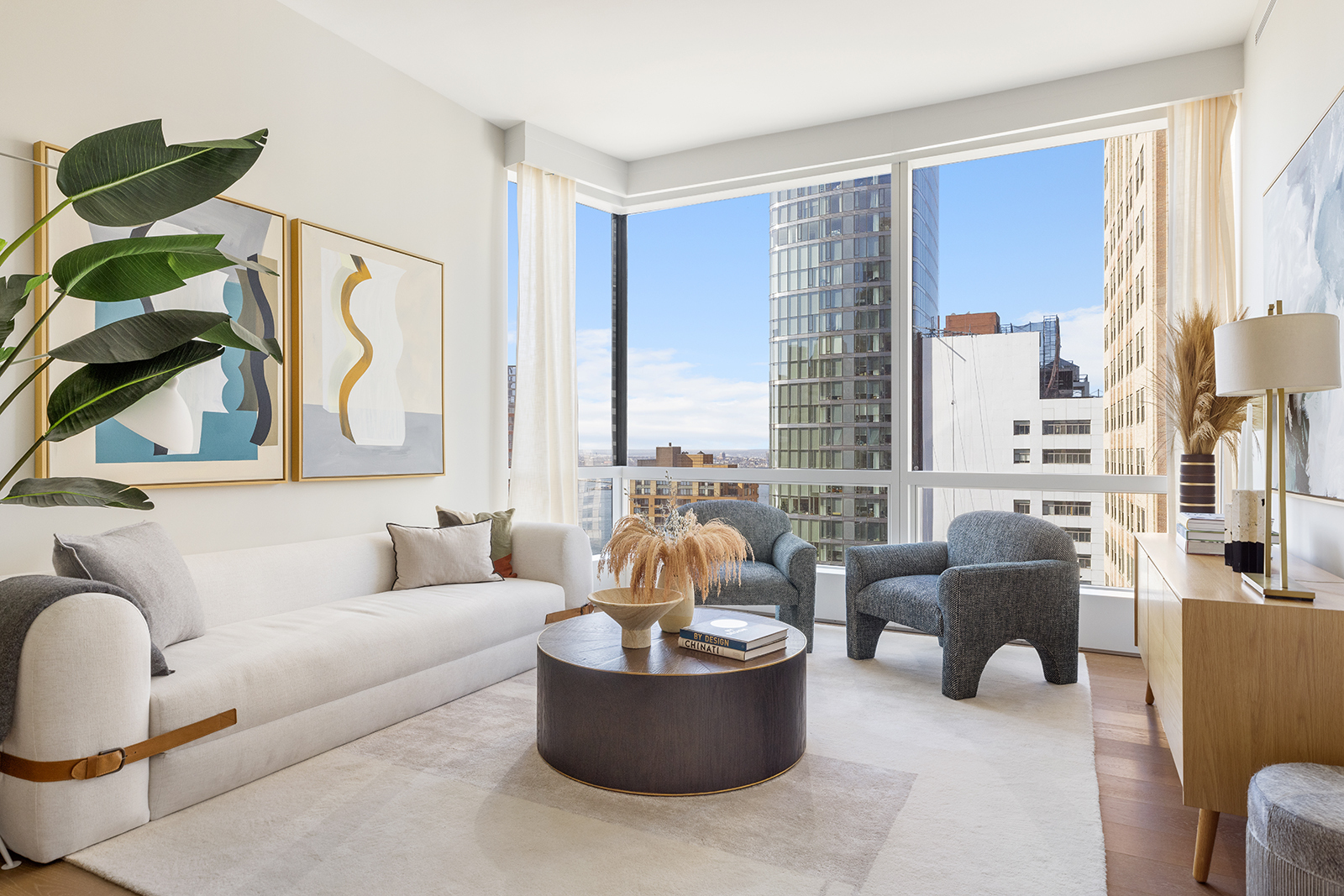 77 Greenwich Street 28C, Financial District, Downtown, NYC - 3 Bedrooms  
3.5 Bathrooms  
6 Rooms - 