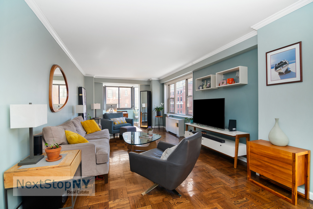 137 East 36th Street 10A, Murray Hill, Midtown East, NYC - 1 Bedrooms  
1.5 Bathrooms  
4 Rooms - 