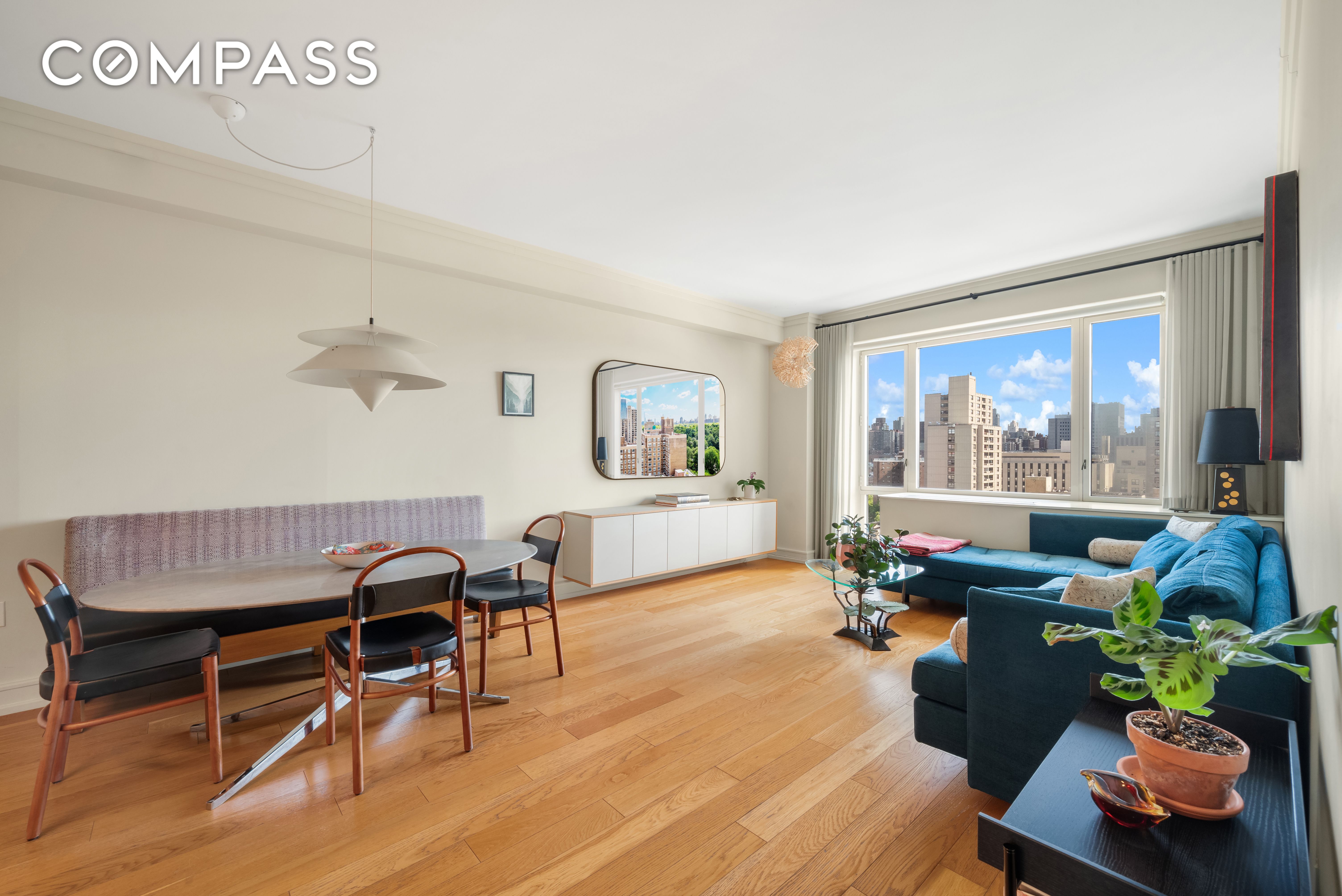 1280 5th Avenue 15D, Upper Carnegie Hill, Upper East Side, NYC - 3 Bedrooms  
2 Bathrooms  
5 Rooms - 