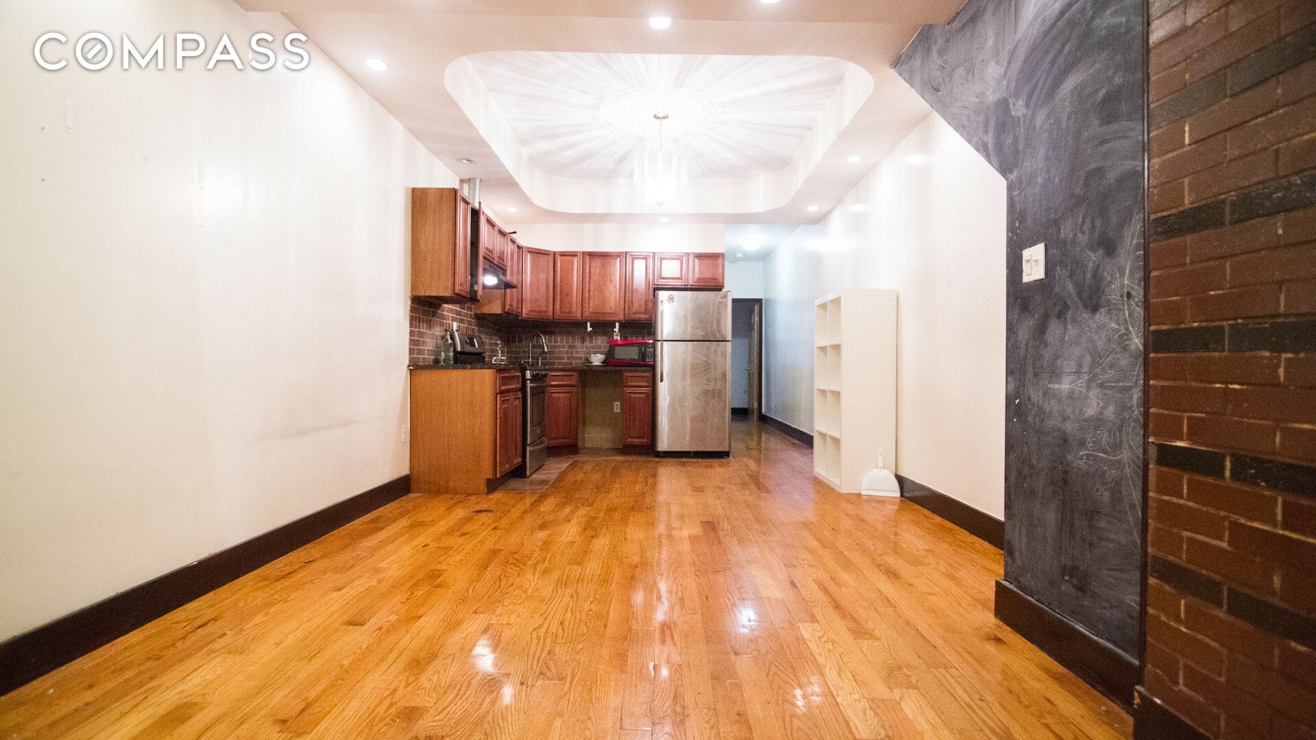 161 Stockholm Street 2L, Bushwick, Brooklyn, New York - 3 Bedrooms  
1 Bathrooms  
4 Rooms - 