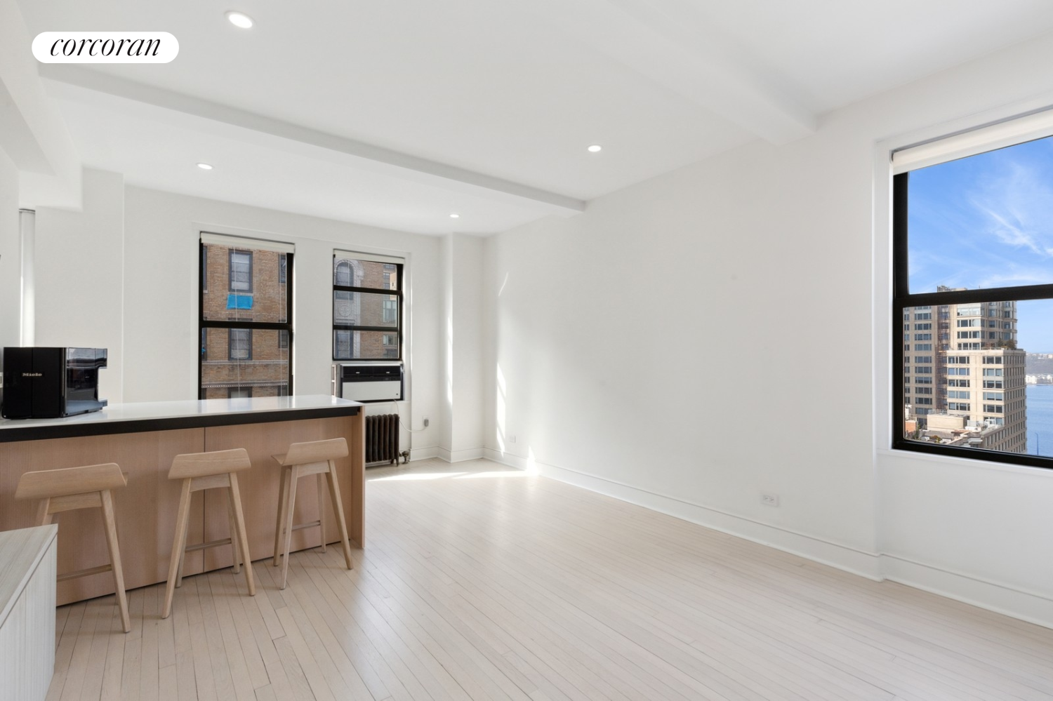 243 West End Avenue 1409, Lincoln Sq, Upper West Side, NYC - 1 Bathrooms  
2 Rooms - 