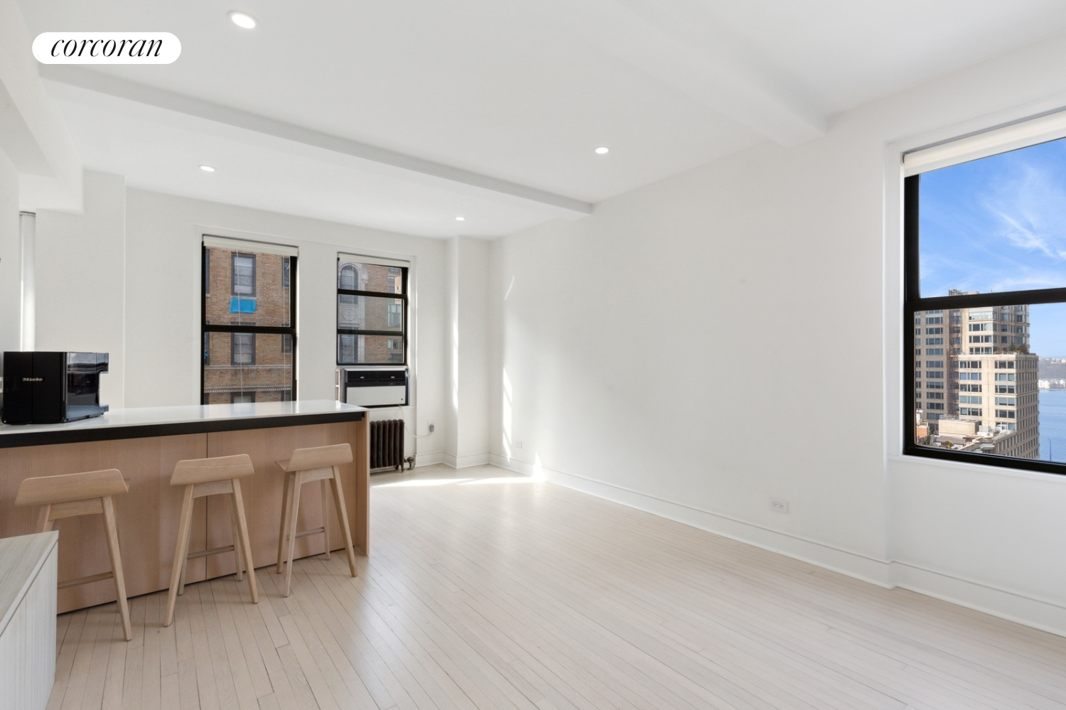 Photo 1 of 243 West End Avenue 1409, Upper West Side, NYC, $475,000, Web #: 1062047133