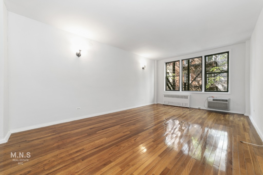 225 East 26th Street 4-H, Kips Bay, Midtown East, NYC - 1 Bedrooms  
1 Bathrooms  
3 Rooms - 