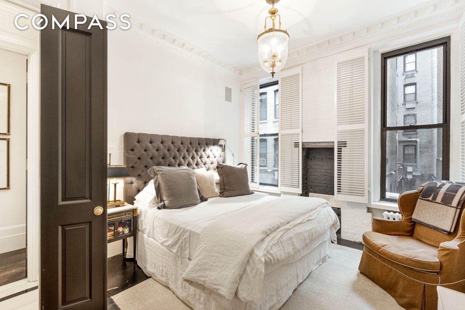 55 East 76th Street 1D, Upper East Side, Upper East Side, NYC - 2 Bedrooms  
1 Bathrooms  
5 Rooms - 