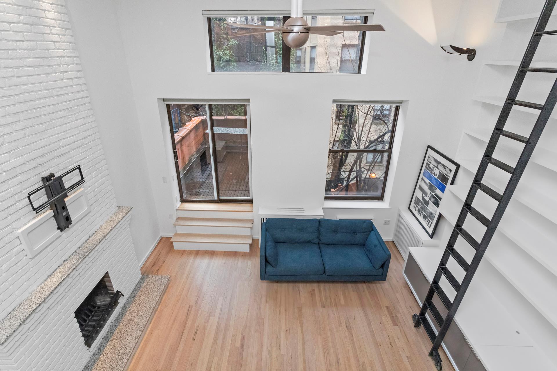 Photo 1 of 232 West 75th Street 2B, Upper West Side, NYC, $840,000, Web #: 1062115955