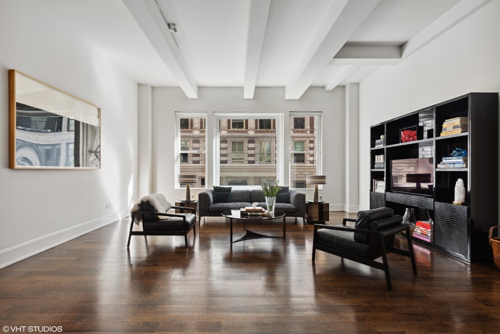 260 Park #3J, New York City, NY, 10010