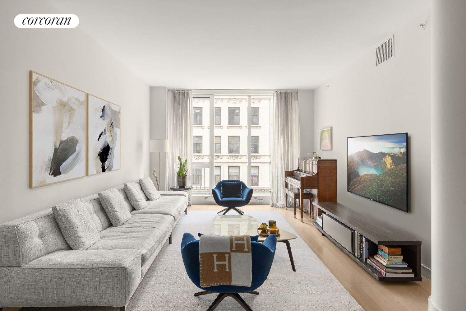 241 5th Avenue 5B, Nomad, Downtown, NYC - 3 Bedrooms  
3.5 Bathrooms  
6 Rooms - 