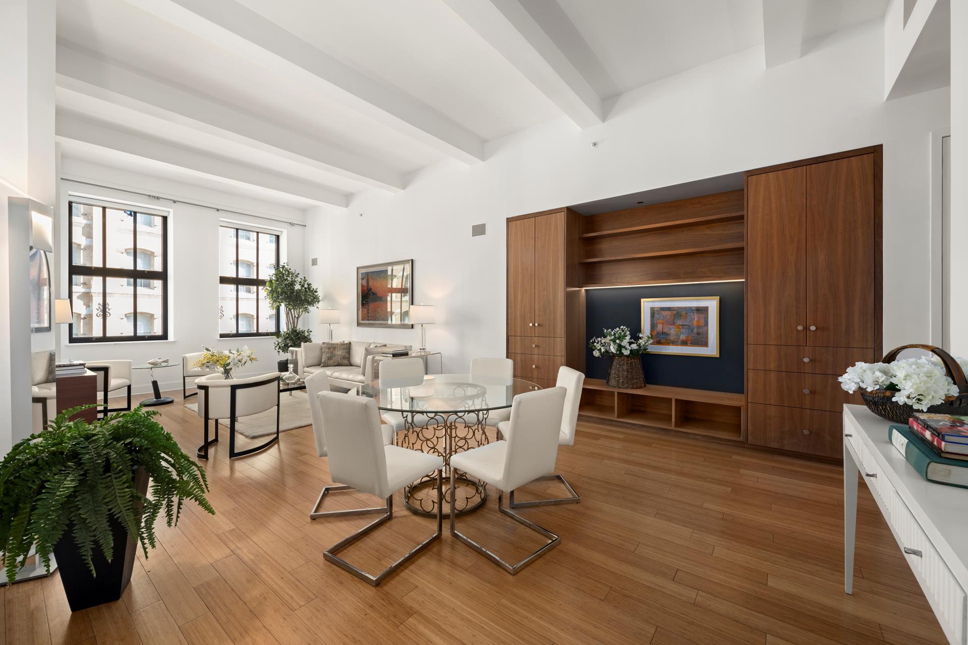 415 Greenwich Street 4B, Tribeca, Downtown, NYC - 3 Bedrooms  
4 Bathrooms  
5 Rooms - 