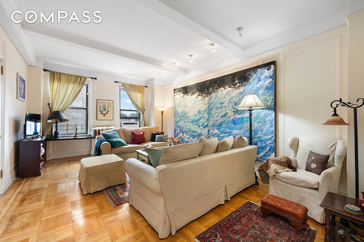 201 West 89th Street 10A, Upper West Side, Upper West Side, NYC - 2 Bedrooms  
2 Bathrooms  
5 Rooms - 