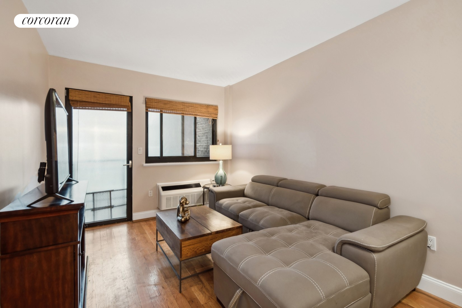 107 East 31st Street 7B, Gramercy Park And Murray Hill, Downtown, NYC - 1 Bedrooms  
1 Bathrooms  
3 Rooms - 