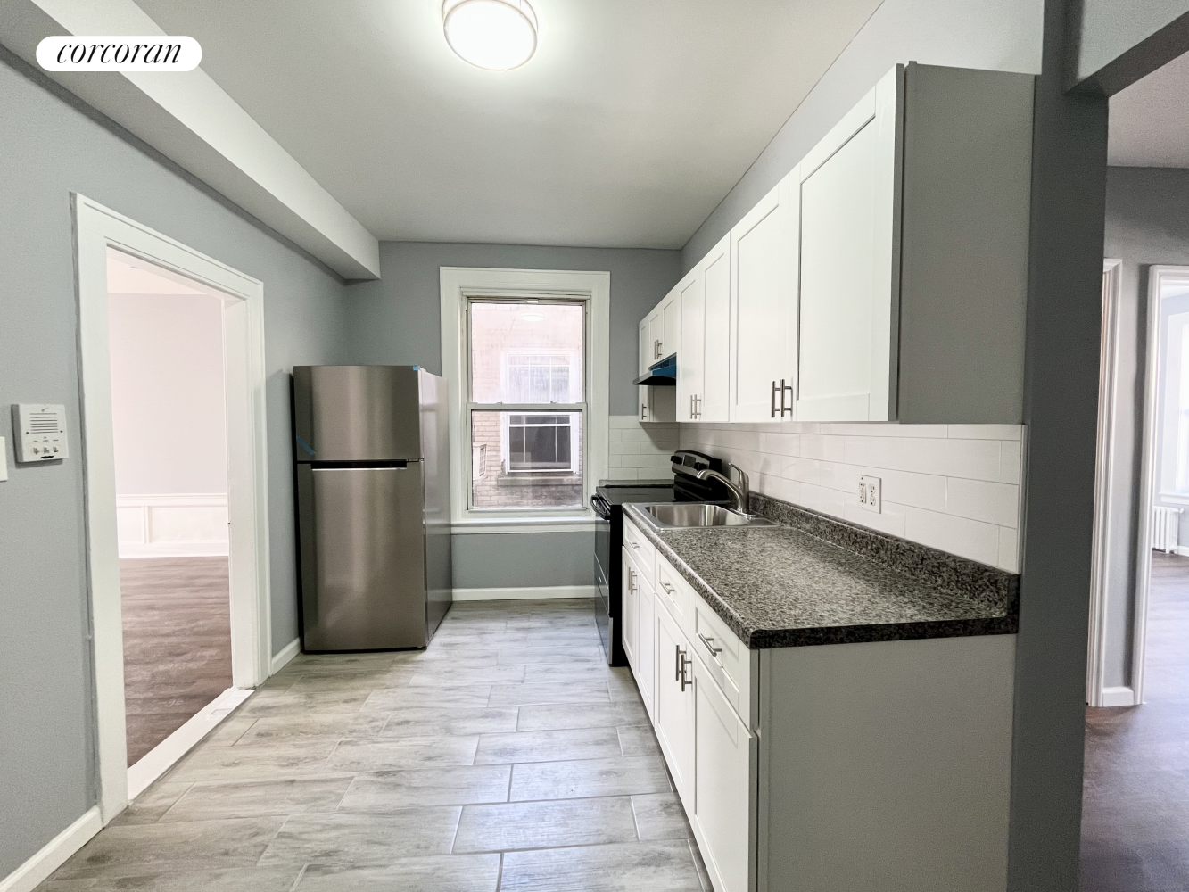 8810 3rd Avenue 2, Fort Hamilton, Brooklyn, New York - 2 Bedrooms  
1 Bathrooms  
5 Rooms - 