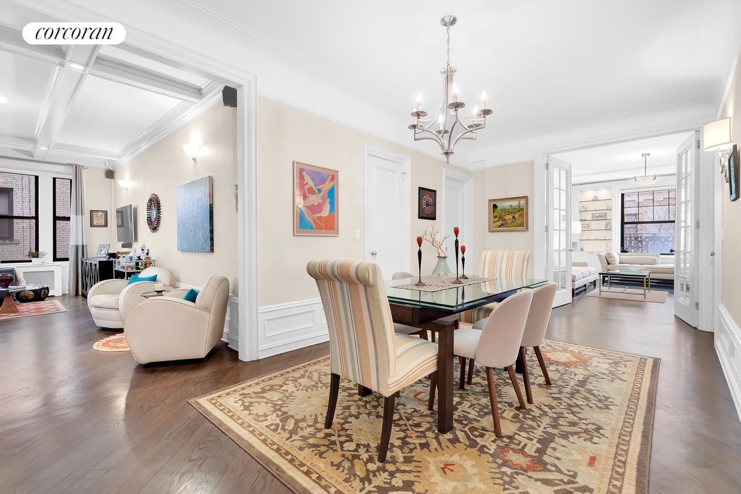 215 West 98th Street 3D, Upper West Side, Upper West Side, NYC - 3 Bedrooms  
2.5 Bathrooms  
7 Rooms - 