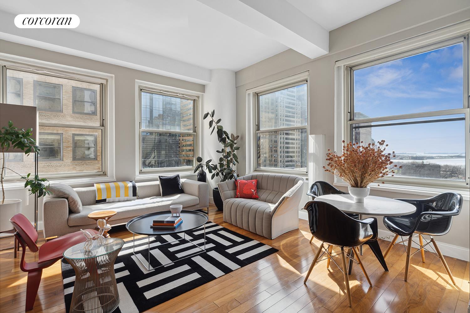 Photo 1 of 88 Greenwich Street 1119, Financial District, NYC, $865,000, Web #: 1063368641
