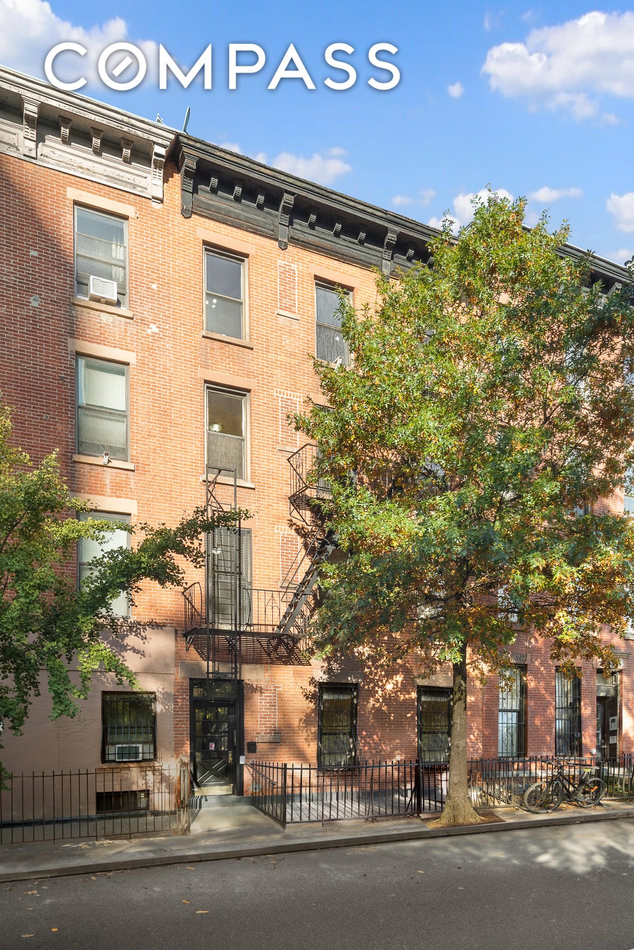 180 Nevins Street, Boerum Hill, Brooklyn, New York - 11 Bedrooms  
4.5 Bathrooms  
23 Rooms - 