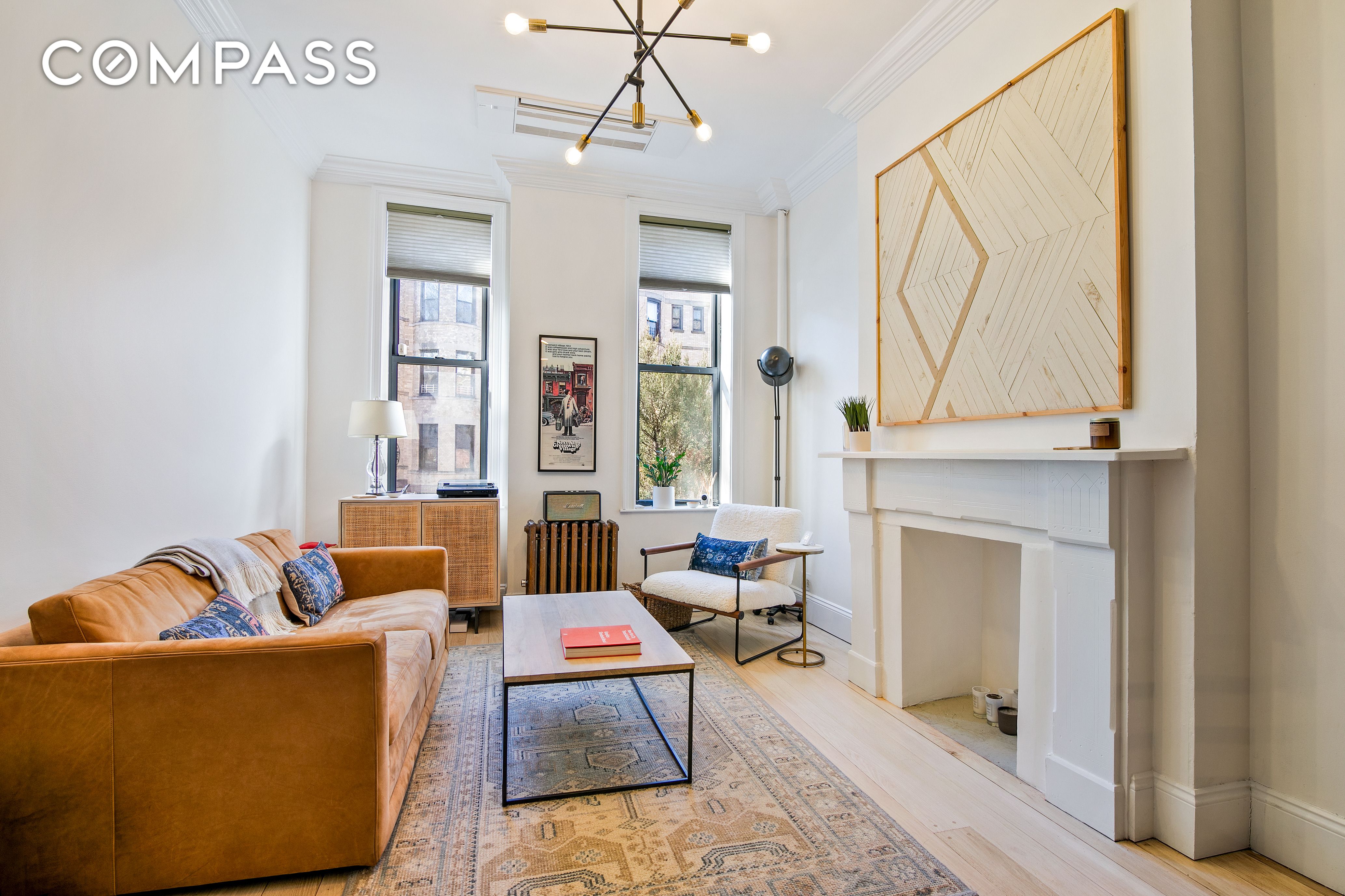 159 Garfield Place 1L, Park Slope, Brooklyn, New York - 2 Bedrooms  
2 Bathrooms  
6 Rooms - 