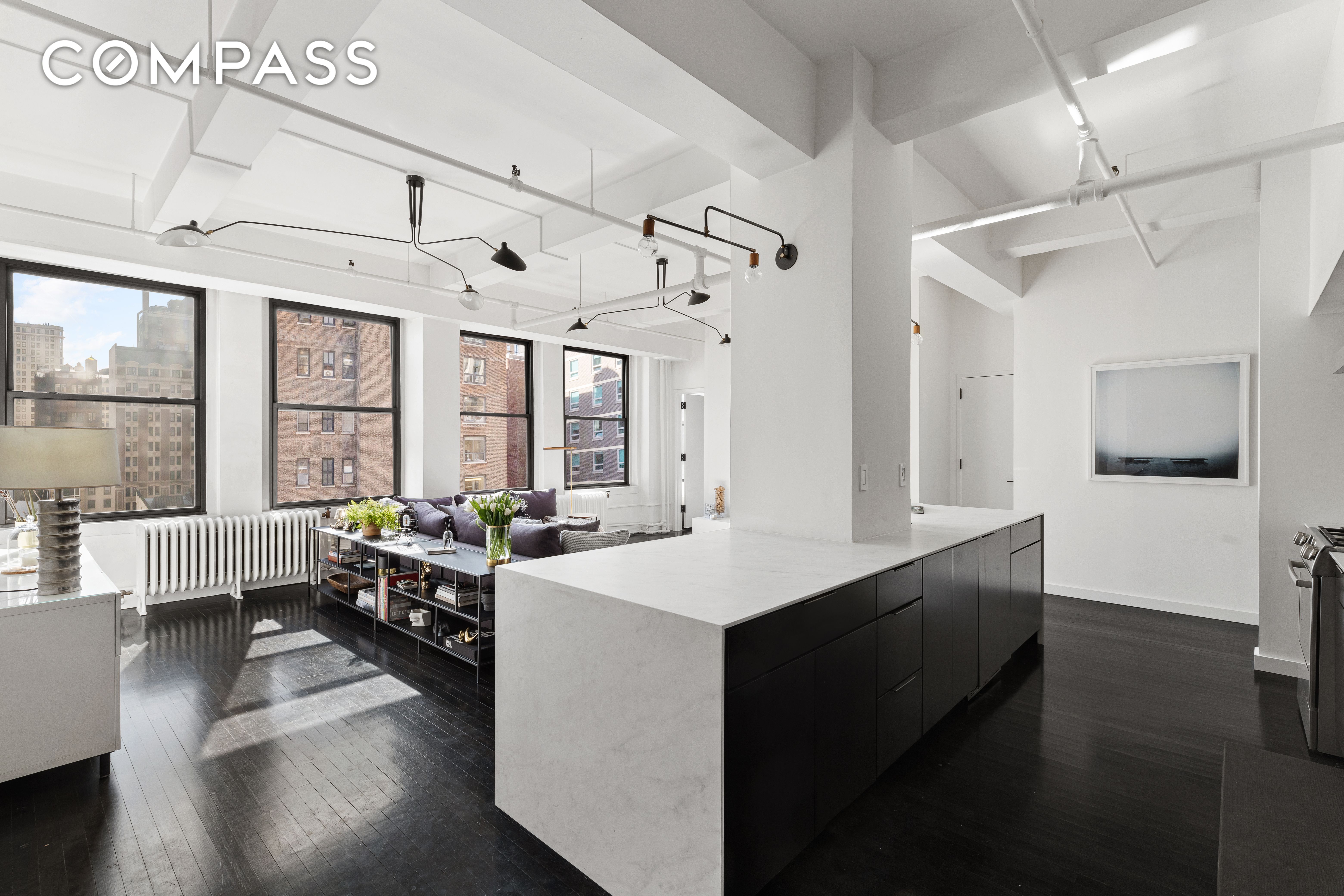 11 West 30th Street 10F, Nomad, Downtown, NYC - 3 Bedrooms  
2 Bathrooms  
6 Rooms - 