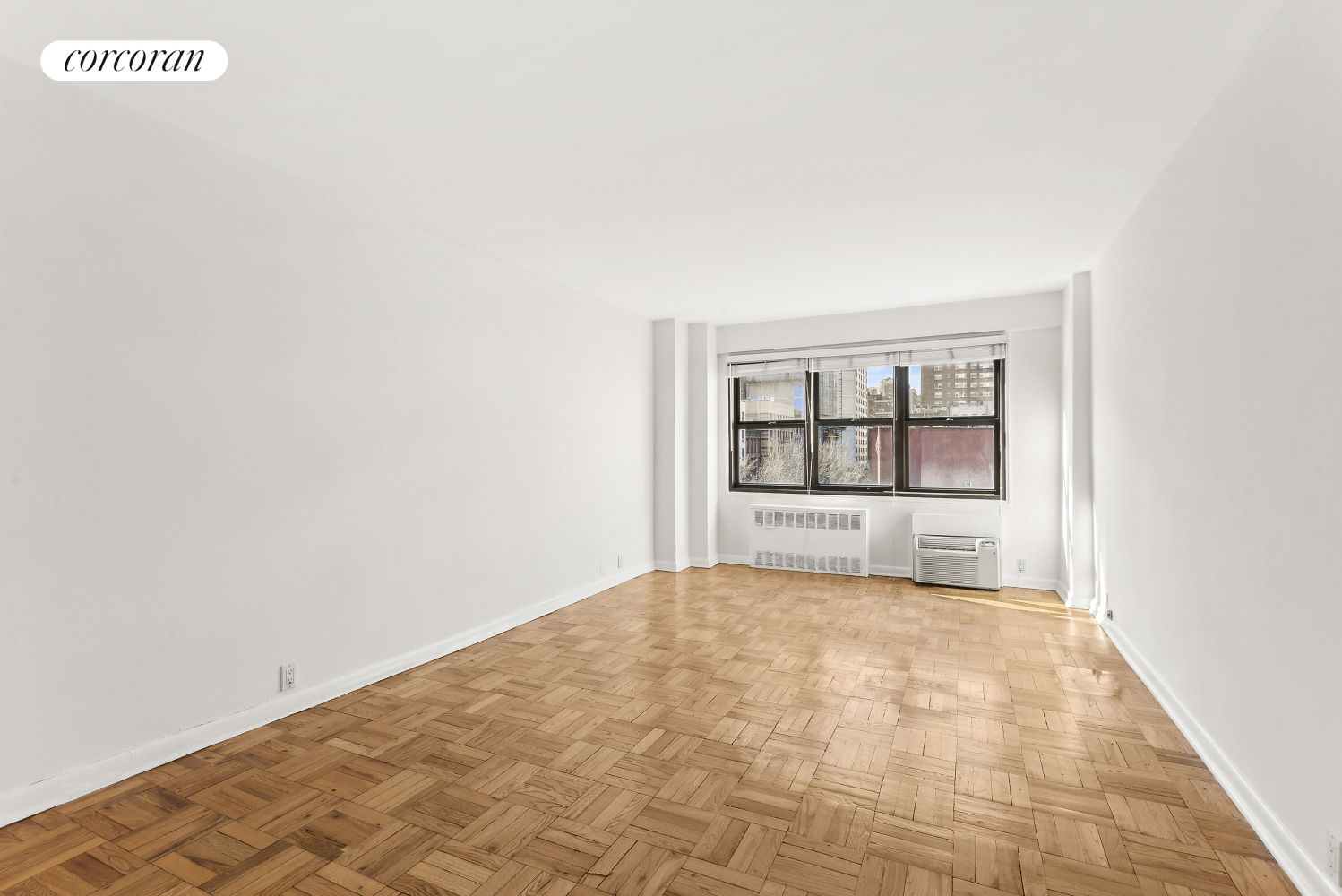 240 East 76th Street 5N, Lenox Hill, Upper East Side, NYC - 1 Bedrooms  
1 Bathrooms  
3 Rooms - 