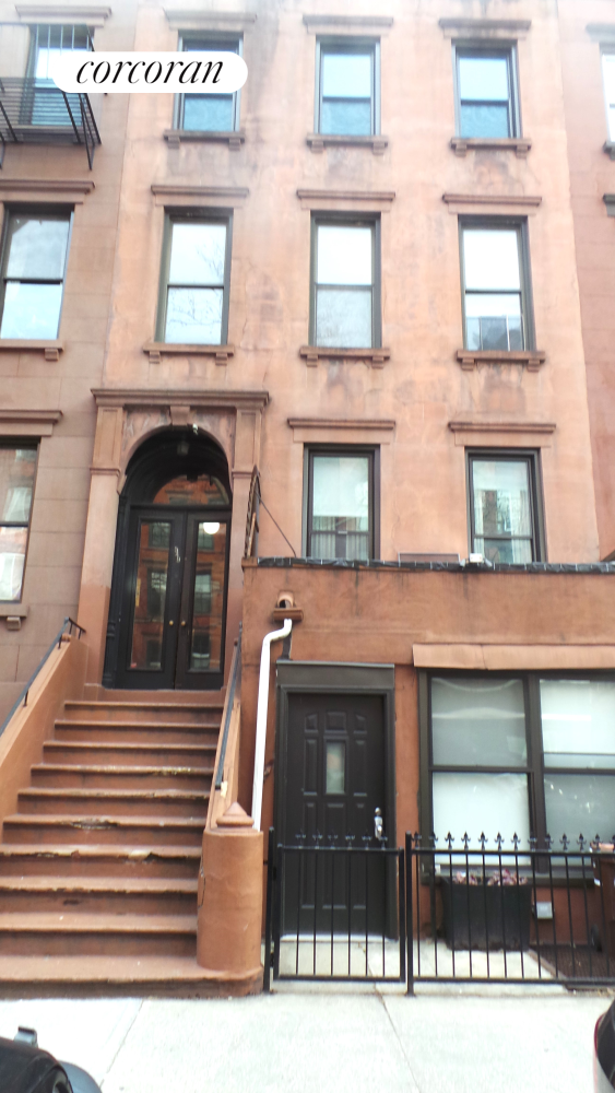 549 Henry Street 1, Carroll Gardens, Brooklyn, New York - 9 Bedrooms  
5 Bathrooms  
20 Rooms - 