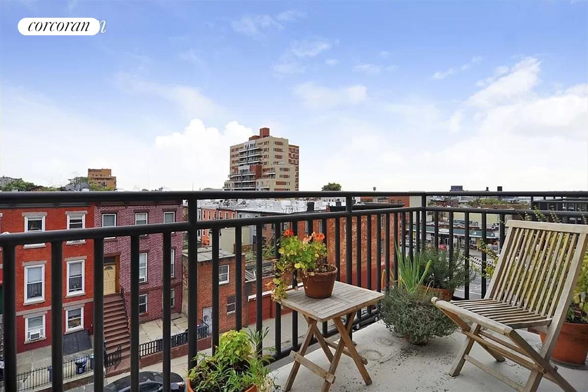 155 15th Street 4E, South Slope, Brooklyn, New York - 1 Bedrooms  
1 Bathrooms  
3 Rooms - 